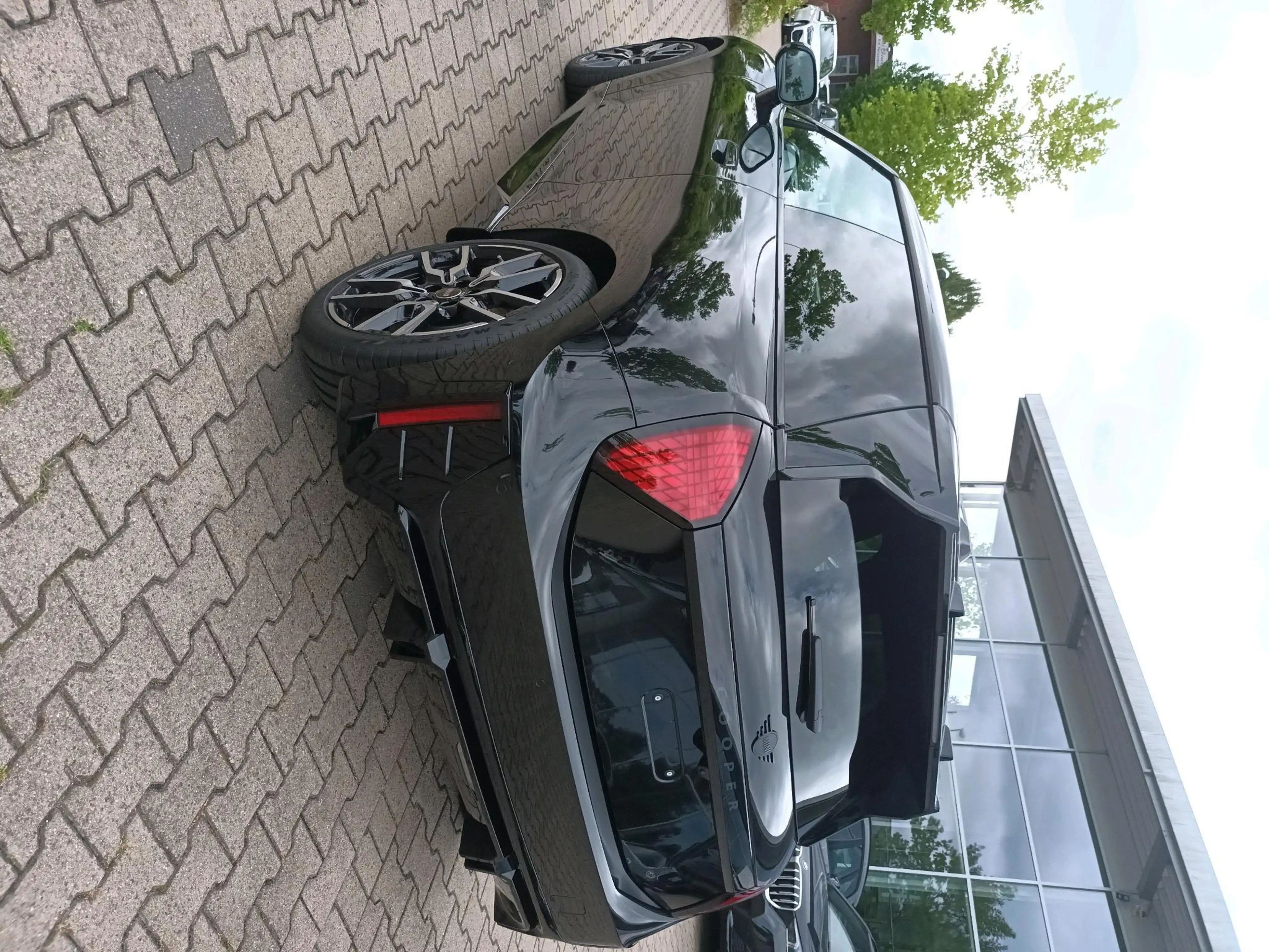 MINI Cooper E John Cooper Works Trim — photo 4