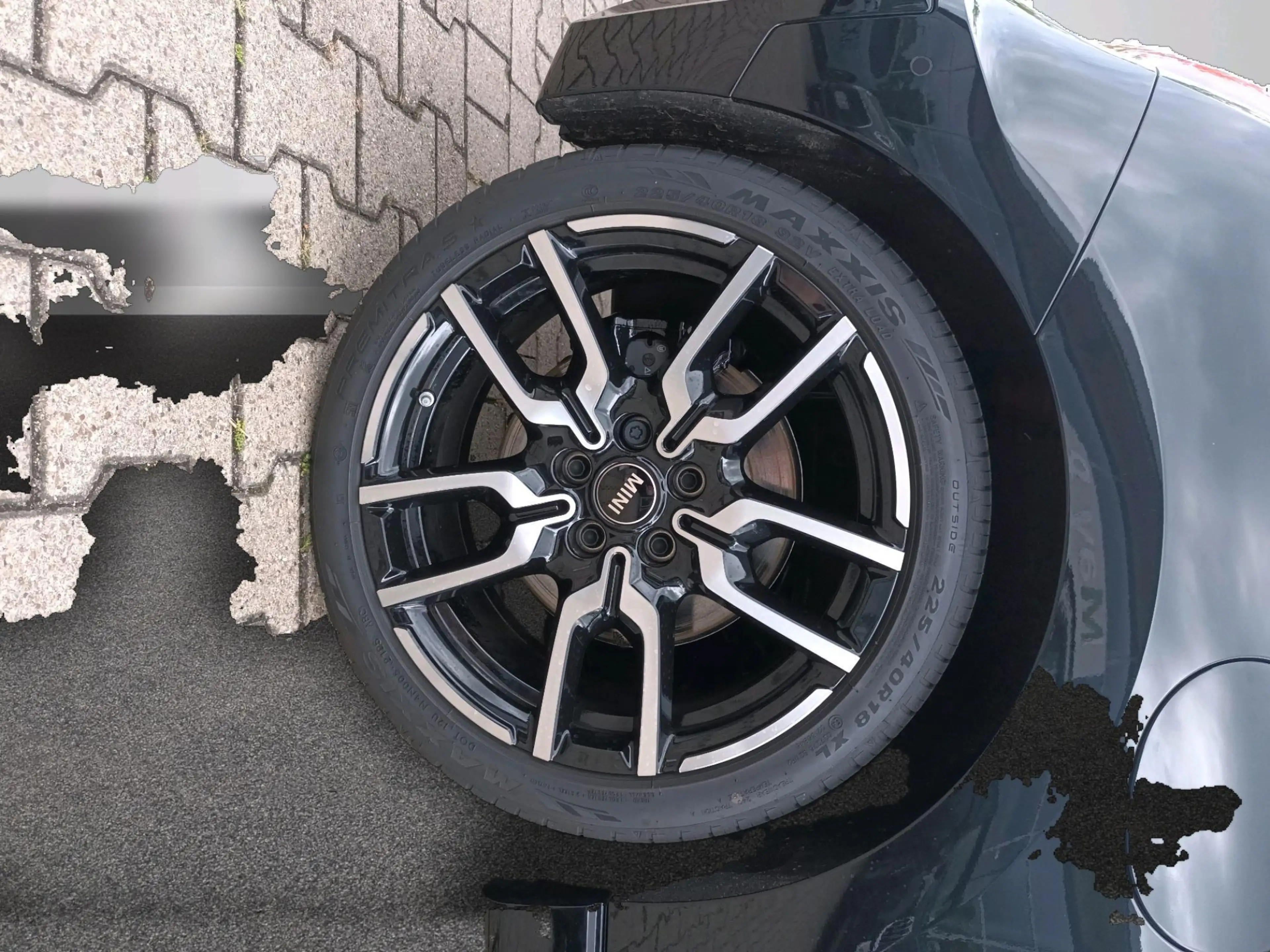 MINI Cooper E John Cooper Works Trim — photo 11