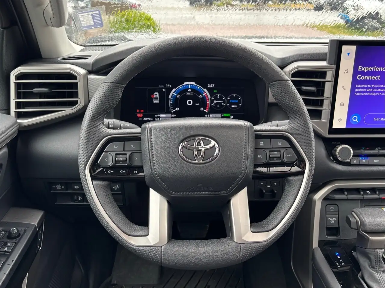 Toyota Tundra снимка Toyota Tundra