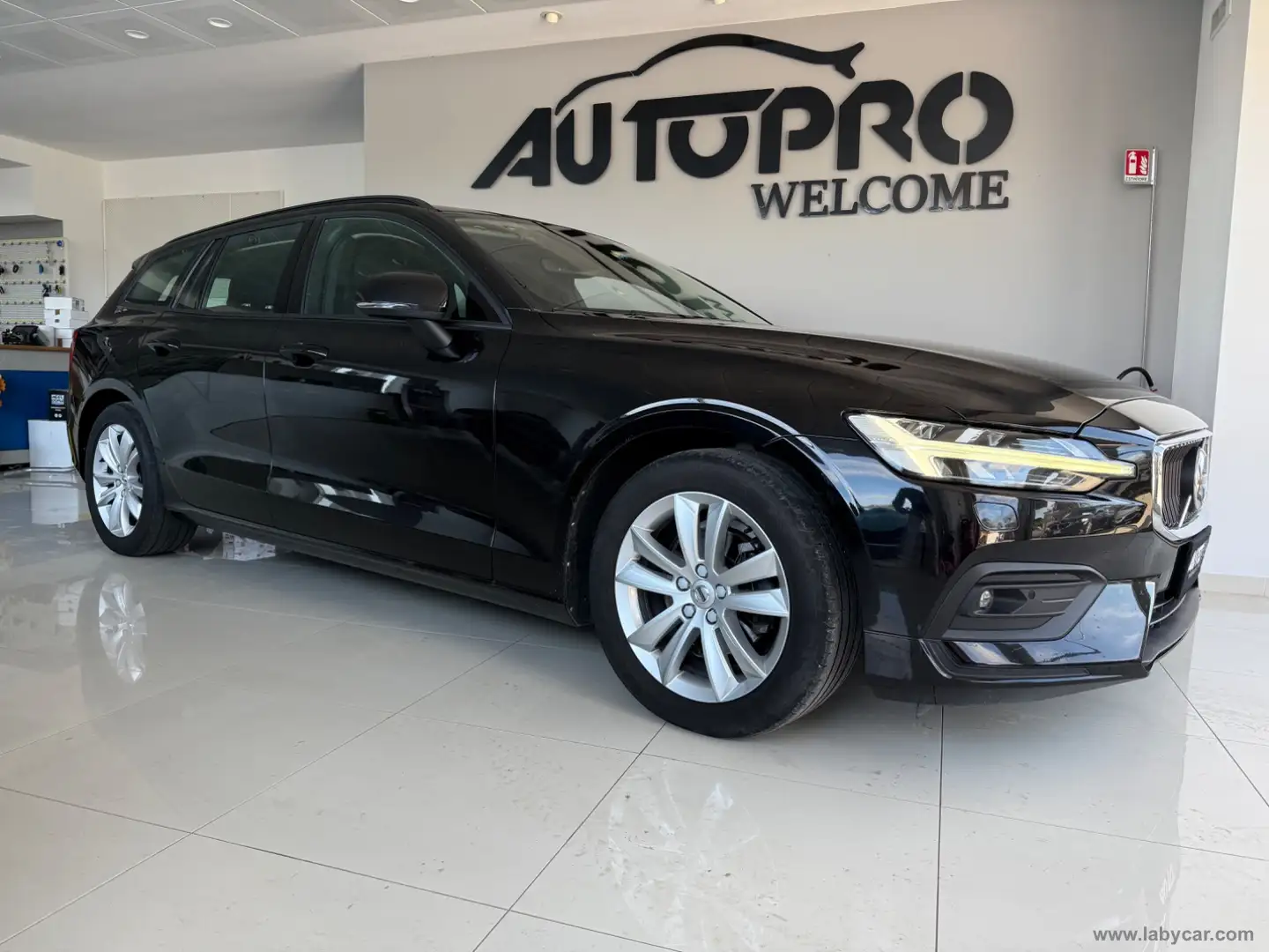 Volvo V60 D3 Geartronic Business Plus Nero - 2