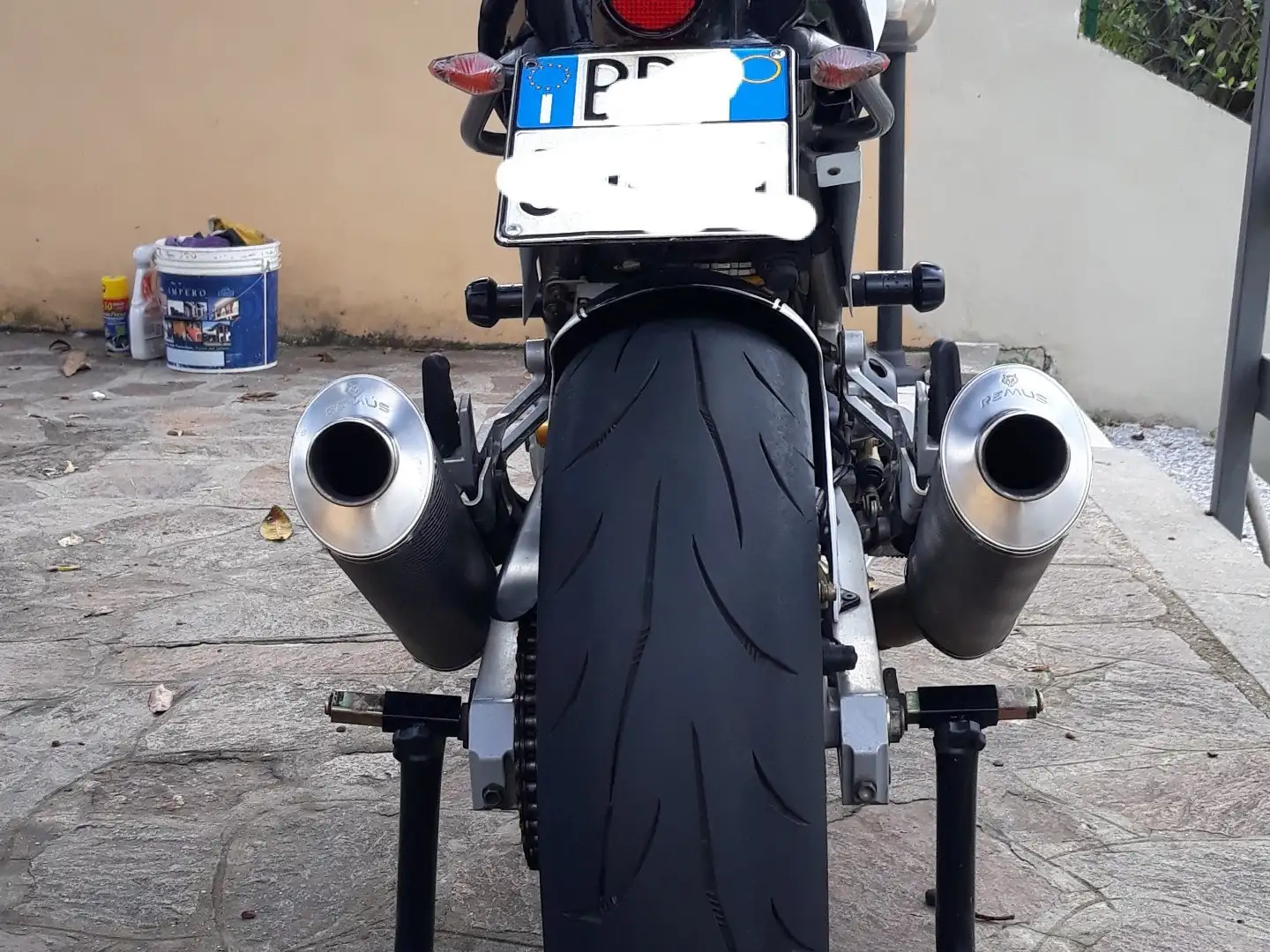 Ducati Monster 1000 Černá - 2