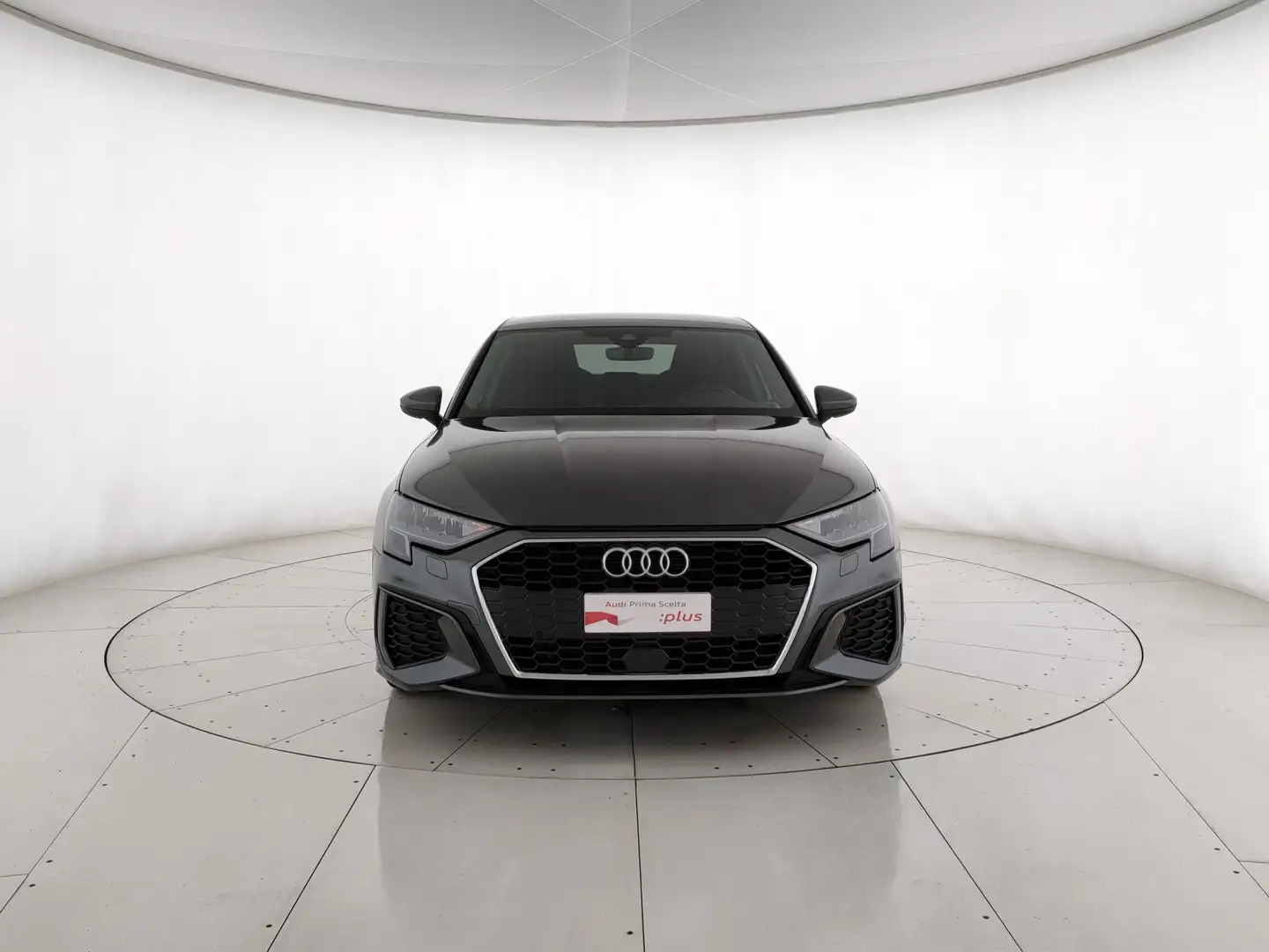 Audi A3 A3 Sedan 30 1.0 tfsi S line edition Grigio - 2