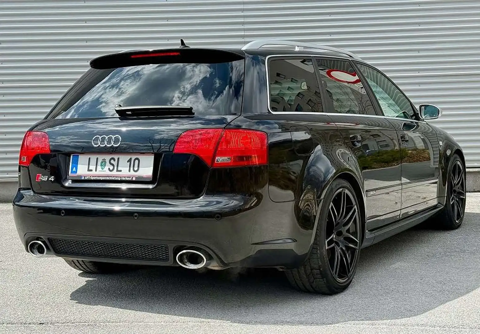 Audi RS4 Avant 4,2 V8 quattro Schwarz - 2