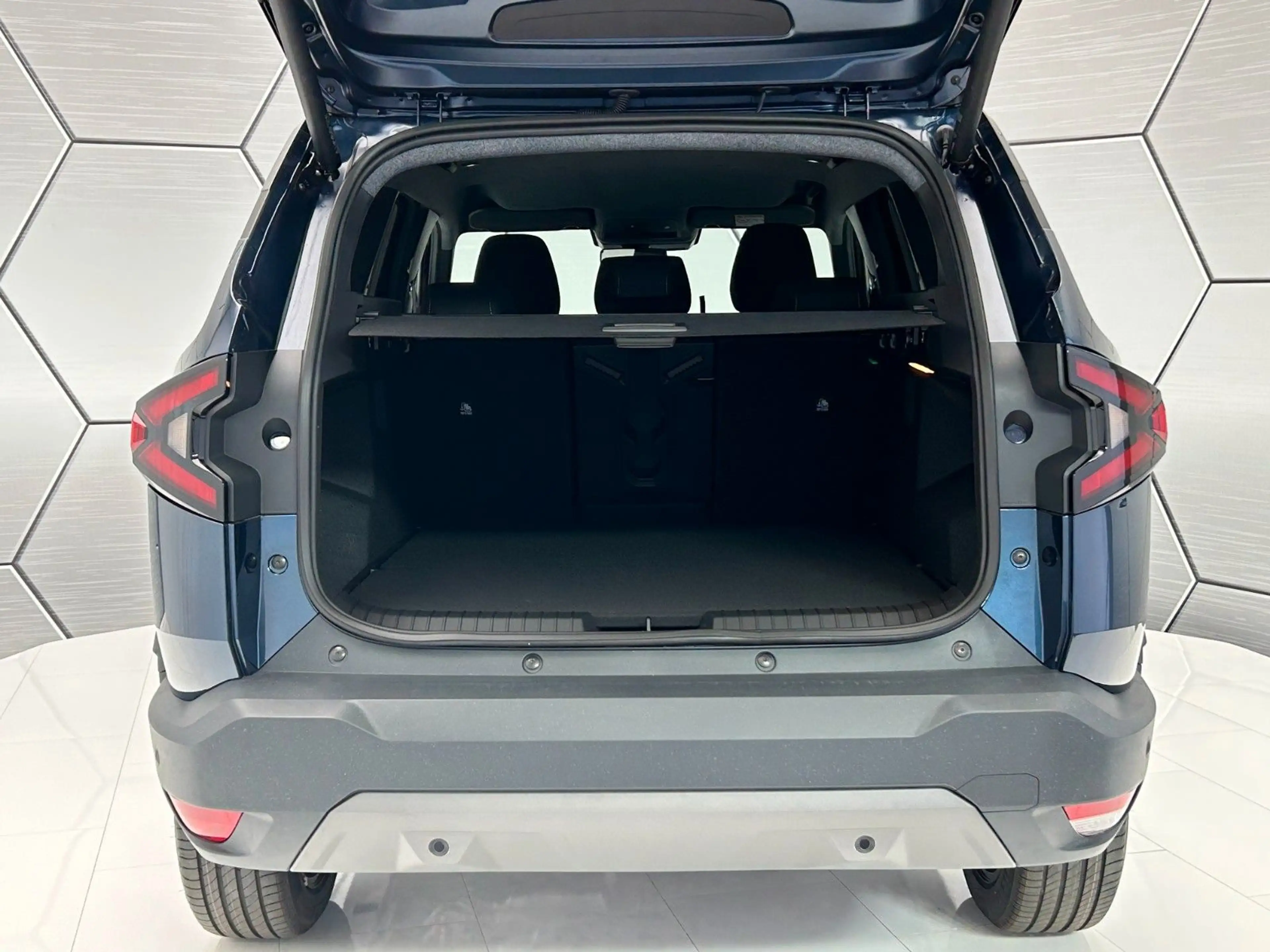 Dacia Bigster Journey mild-hybrid-G 140 Winter-Plus — photo 5