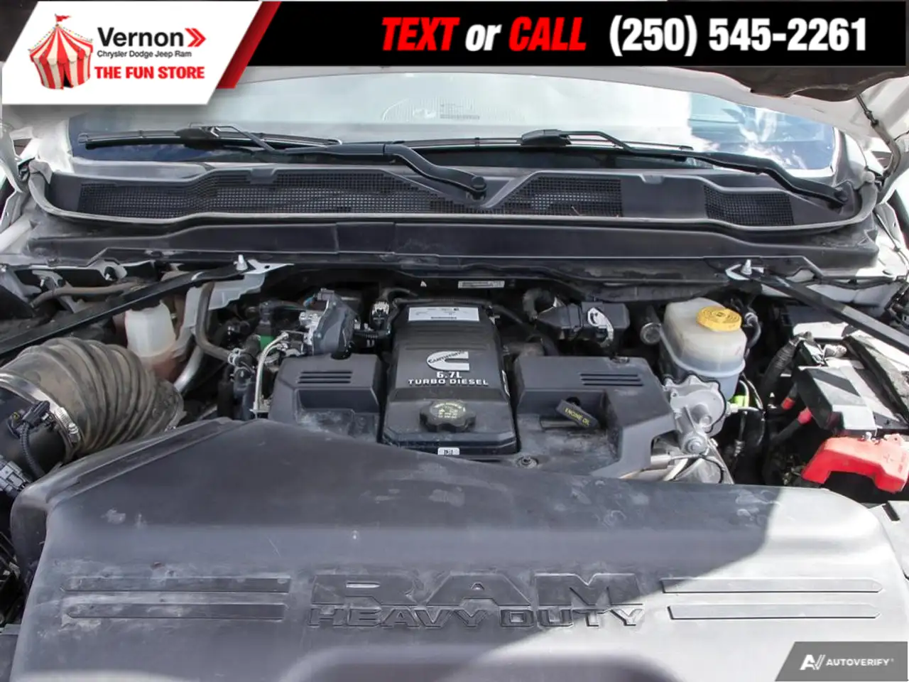 RAM 3500 снимка RAM 3500