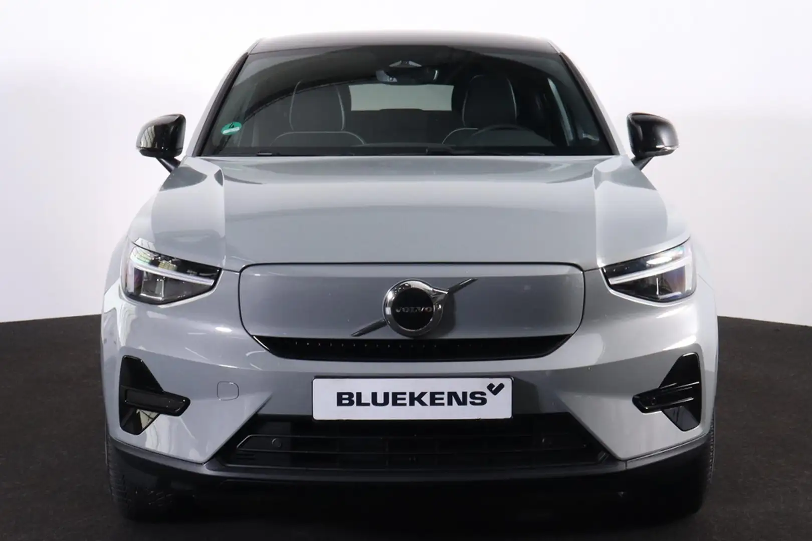 Volvo C40 Single Plus - Panoramadak - IntelliSafe Assist & S Grijs - 2