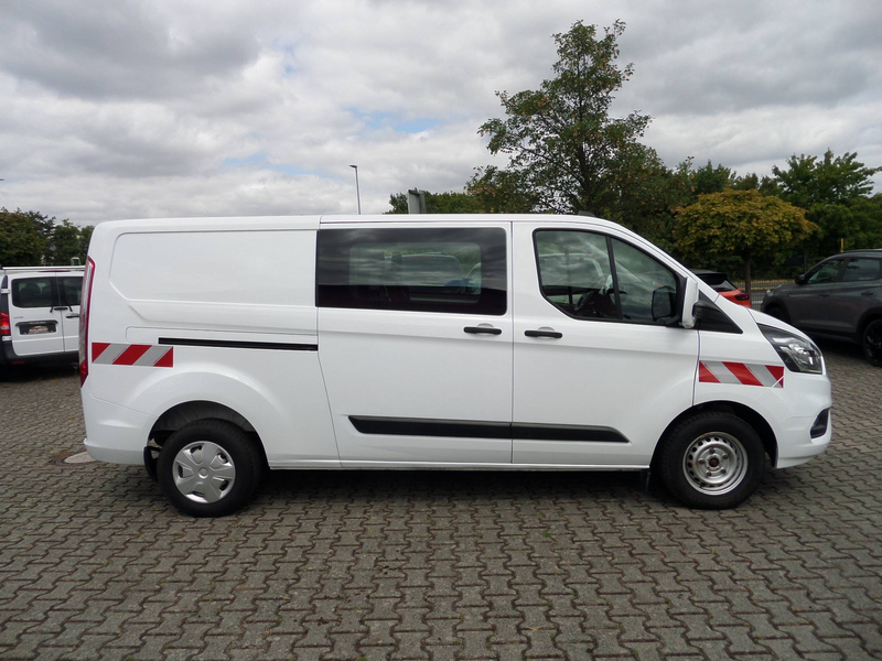 Ford Transit Custom 300 L2 DoKa 5-Sitzer+Standhzg+Regale+Klima+SHZ+Tempo+PDC+1. Hand+LKW