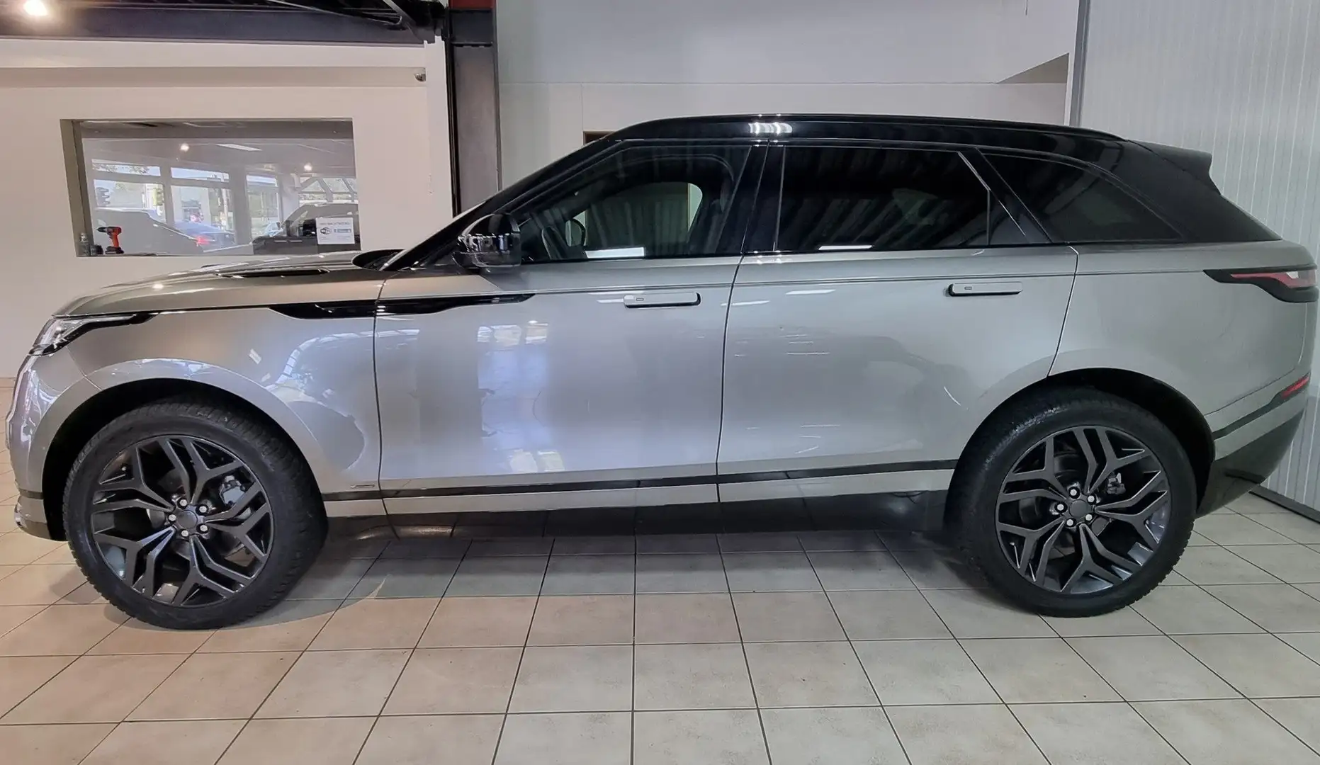 Land Rover Range Rover Velar 2.0 TD4 R-Dynamic S Gris - 2