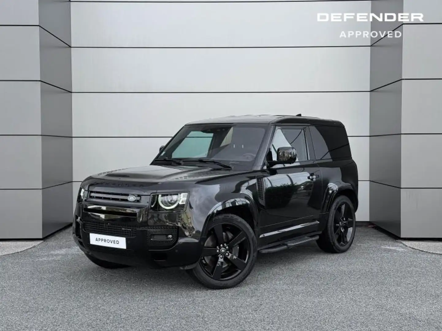 Land Rover Defender 90 3.0 D250 Hard Top X-Dynamic SE Noir - 1