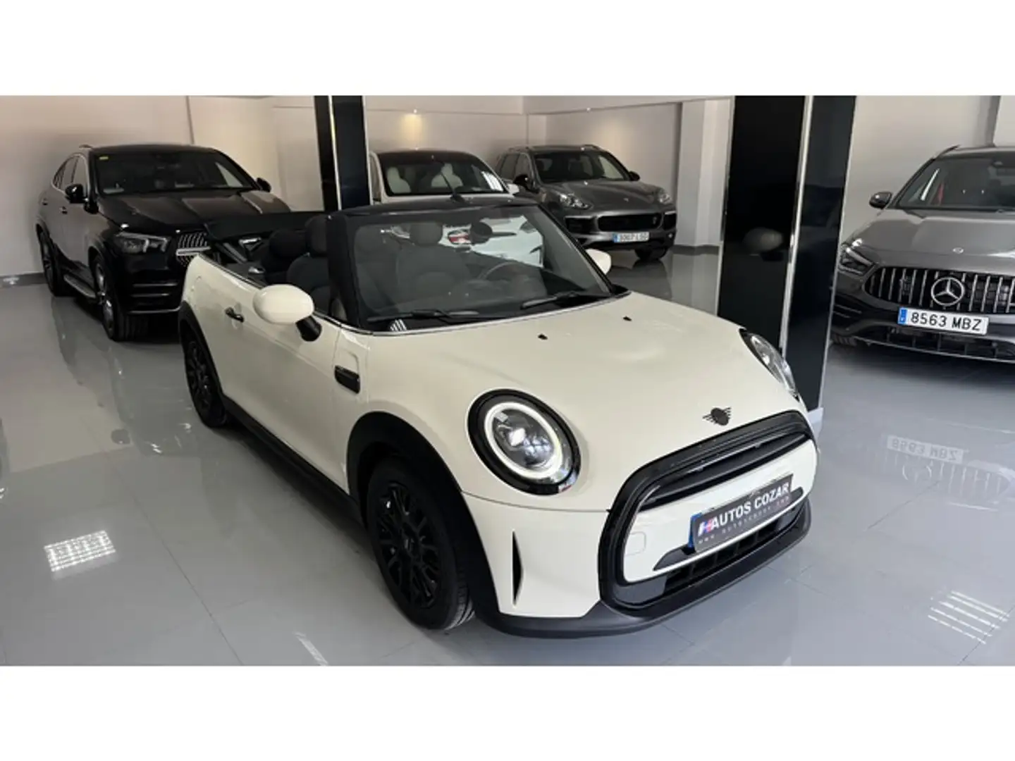 MINI One Cabrio Beige - 1