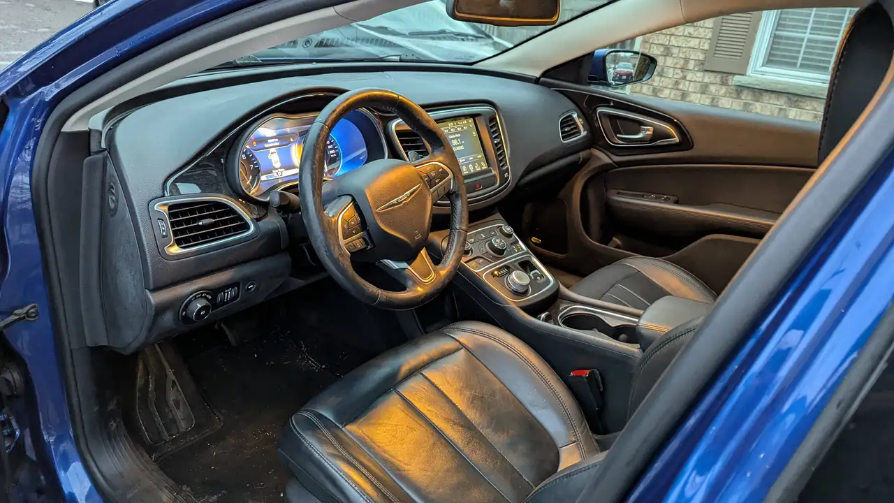 Chrysler 200 fotografie Chrysler 200