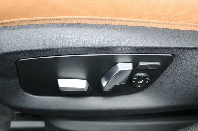 BMW 5 Series view 15