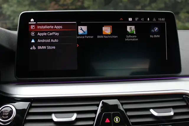BMW 5 Series view 22