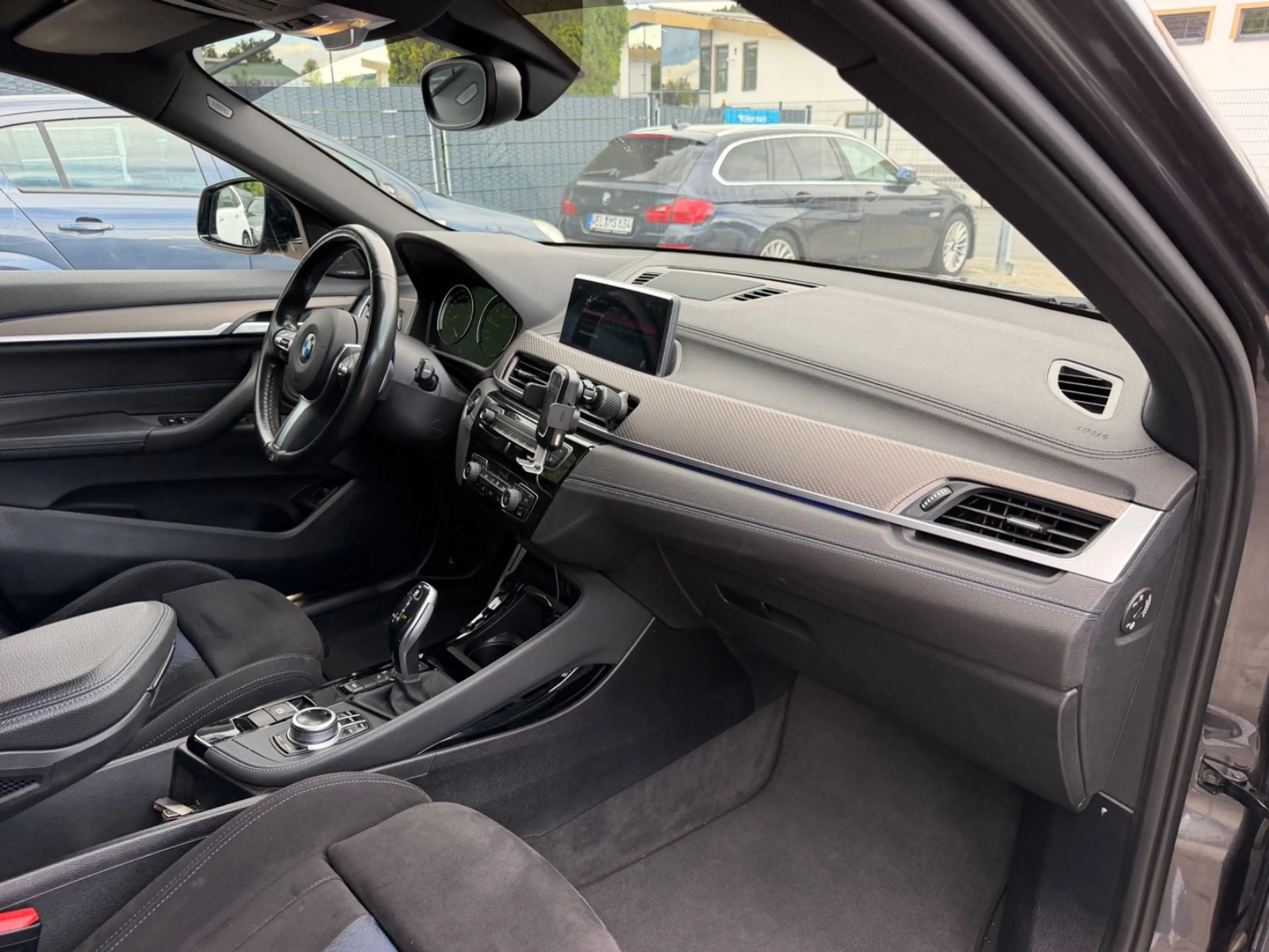 BMW X2 xDrive 20 i M Sport Hagelschaden — photo 13