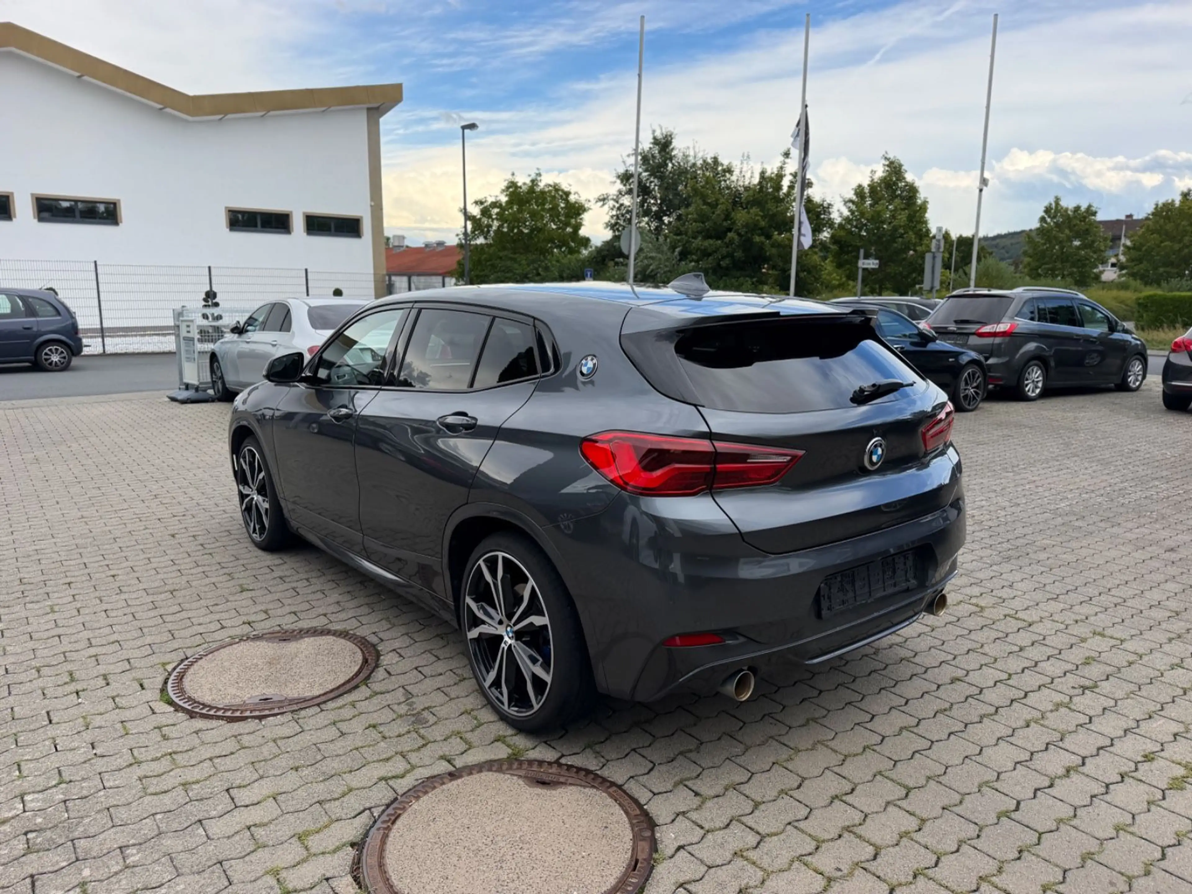 BMW X2 xDrive 20 i M Sport Hagelschaden — photo 7