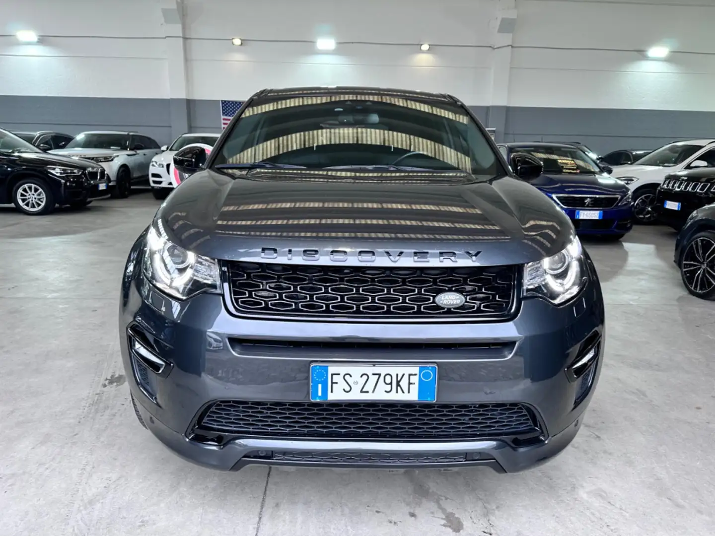 Land Rover Discovery Sport Discovery Sport 2.0 TD4 180 CV HSE Grigio - 2