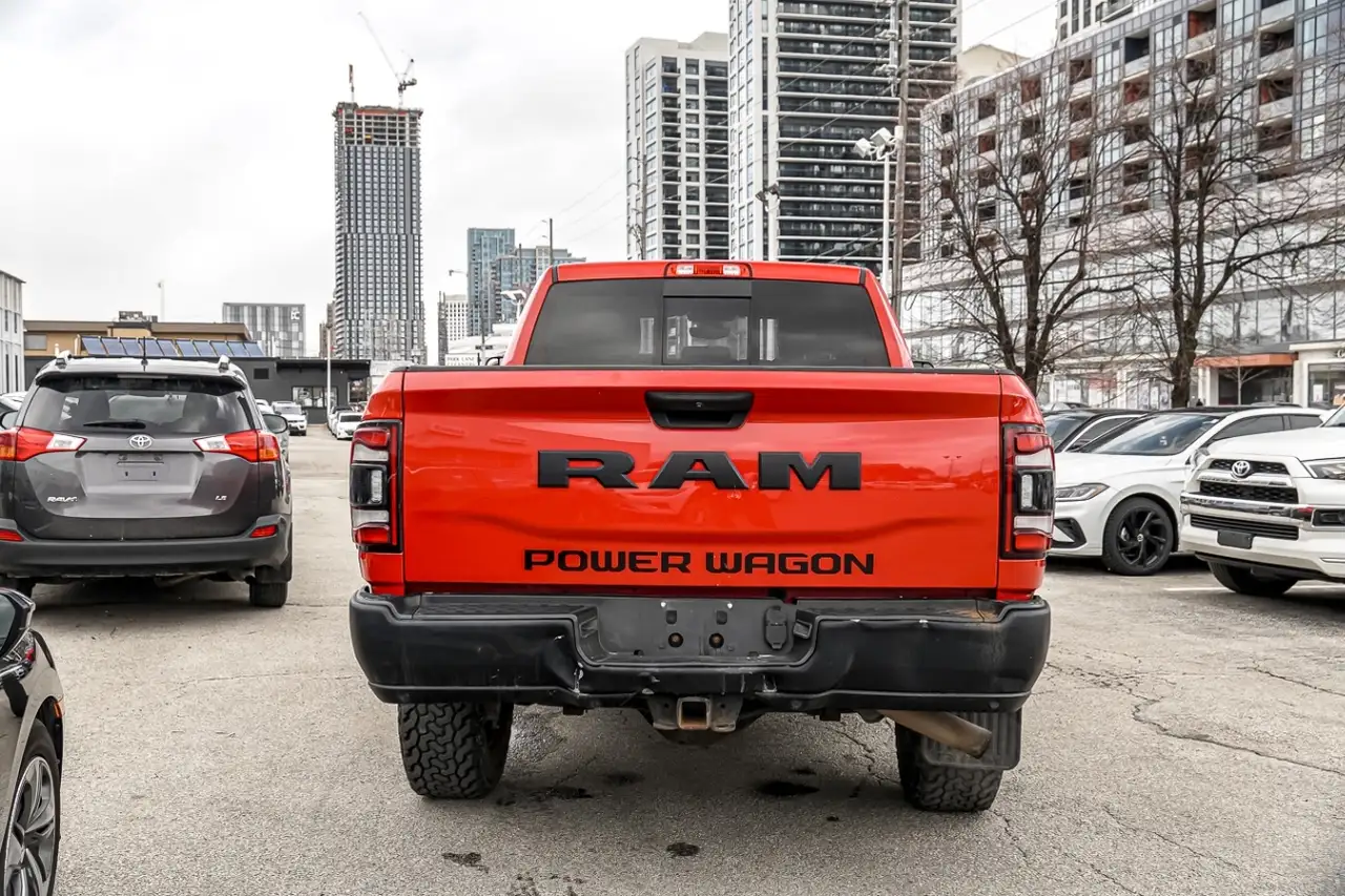 RAM 2500 снимка RAM 2500