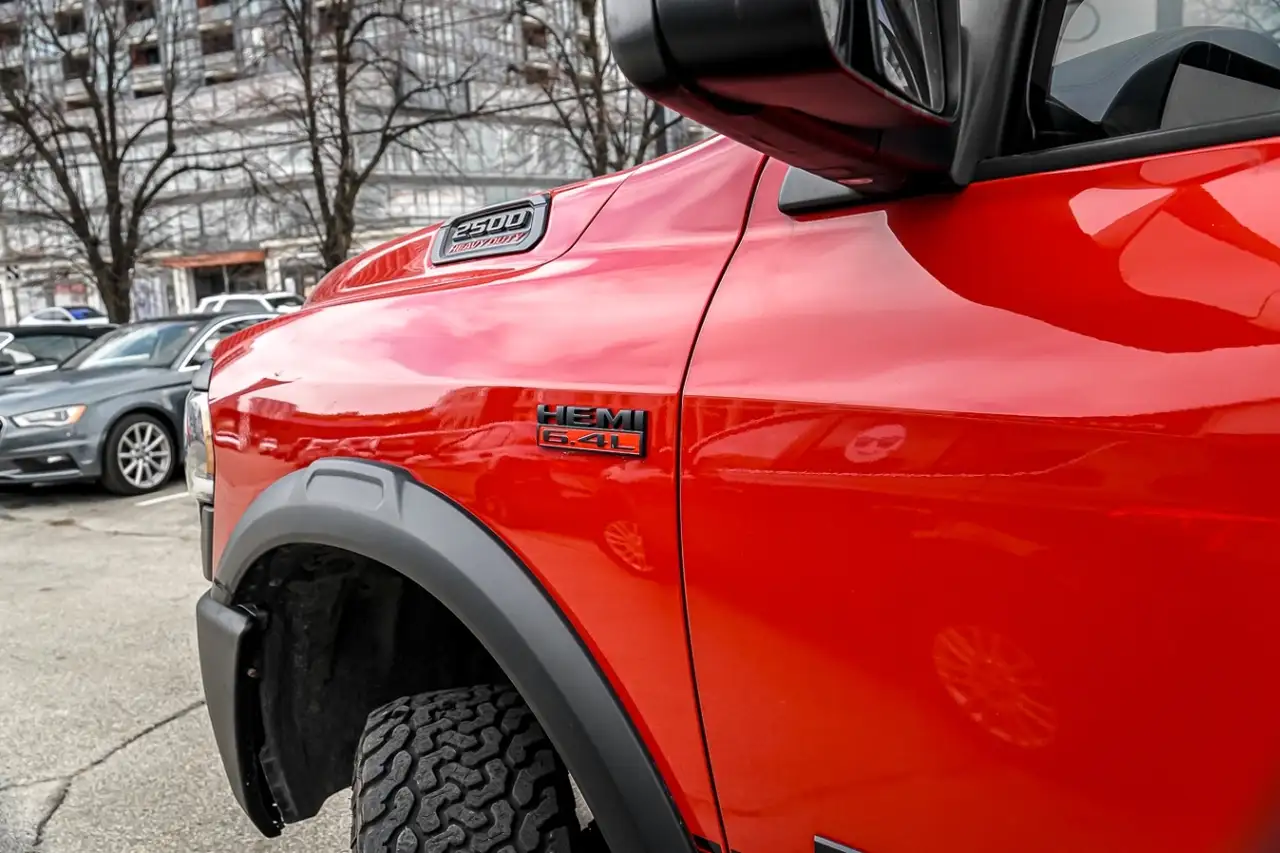 RAM 2500 снимка RAM 2500