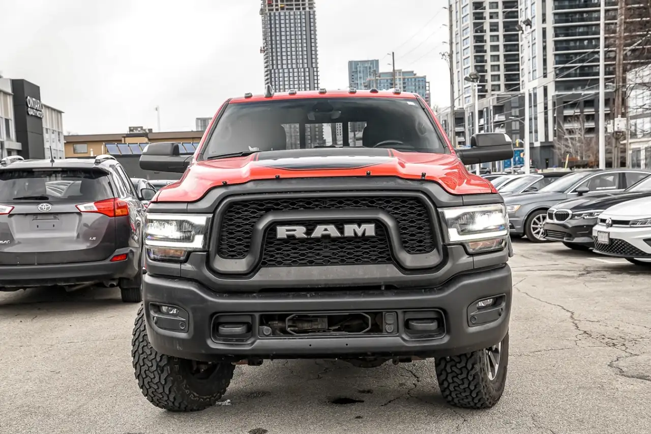 RAM 2500 снимка RAM 2500