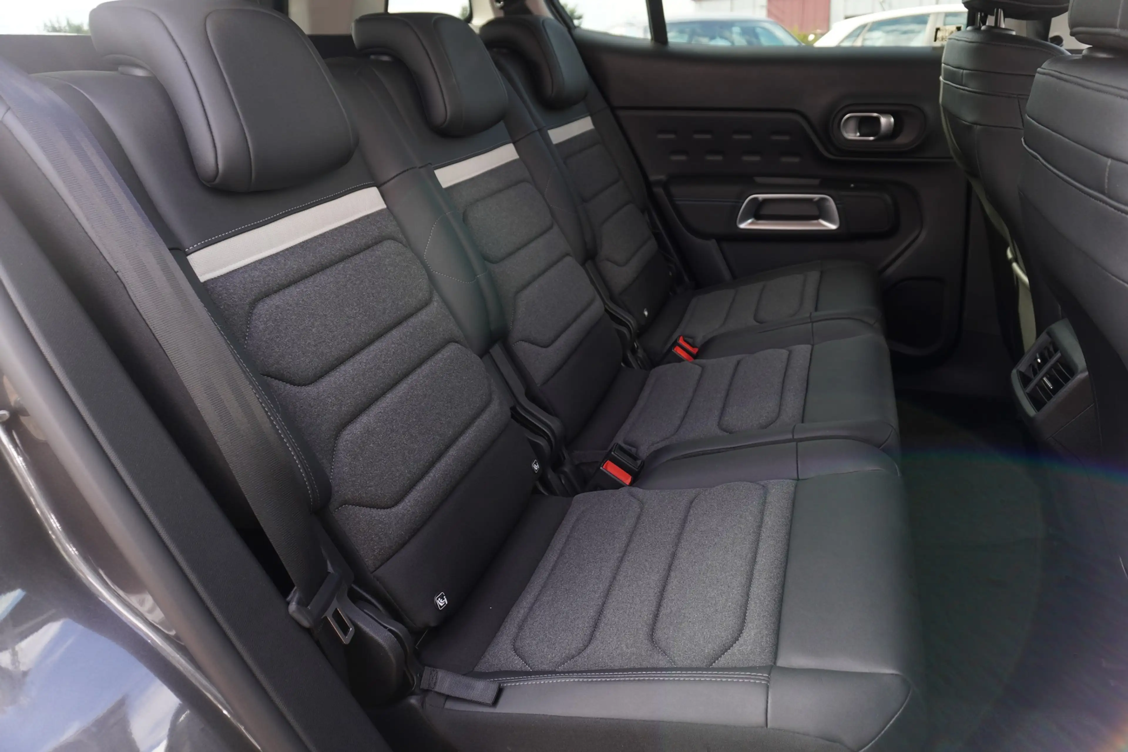 Citroen C5 X C5 Aircross Max Hybrid 145 Aut. LED ACC Navi — photo 11