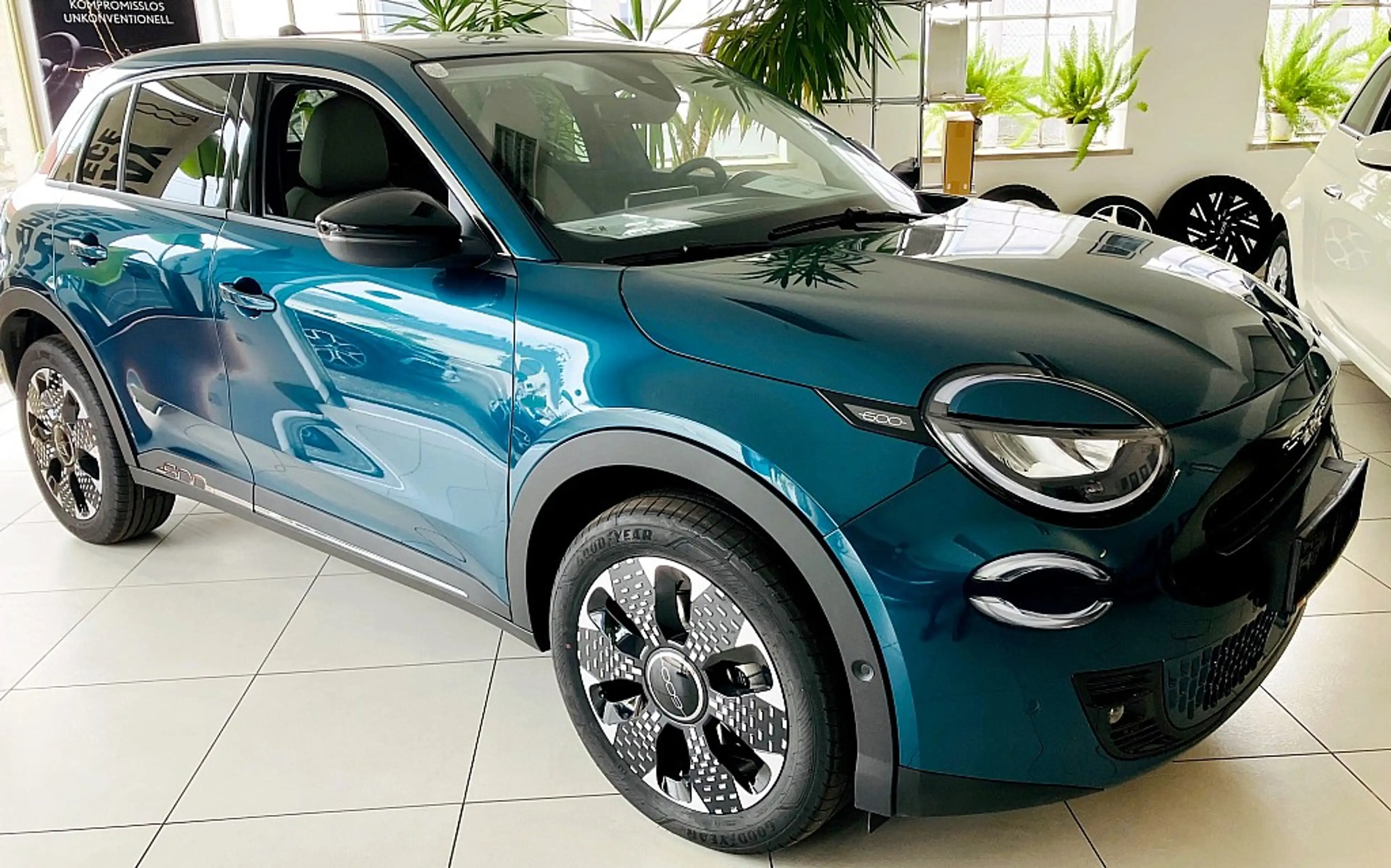 Fiat 600 Hybrid 100 6-Gang eDCT La Prima