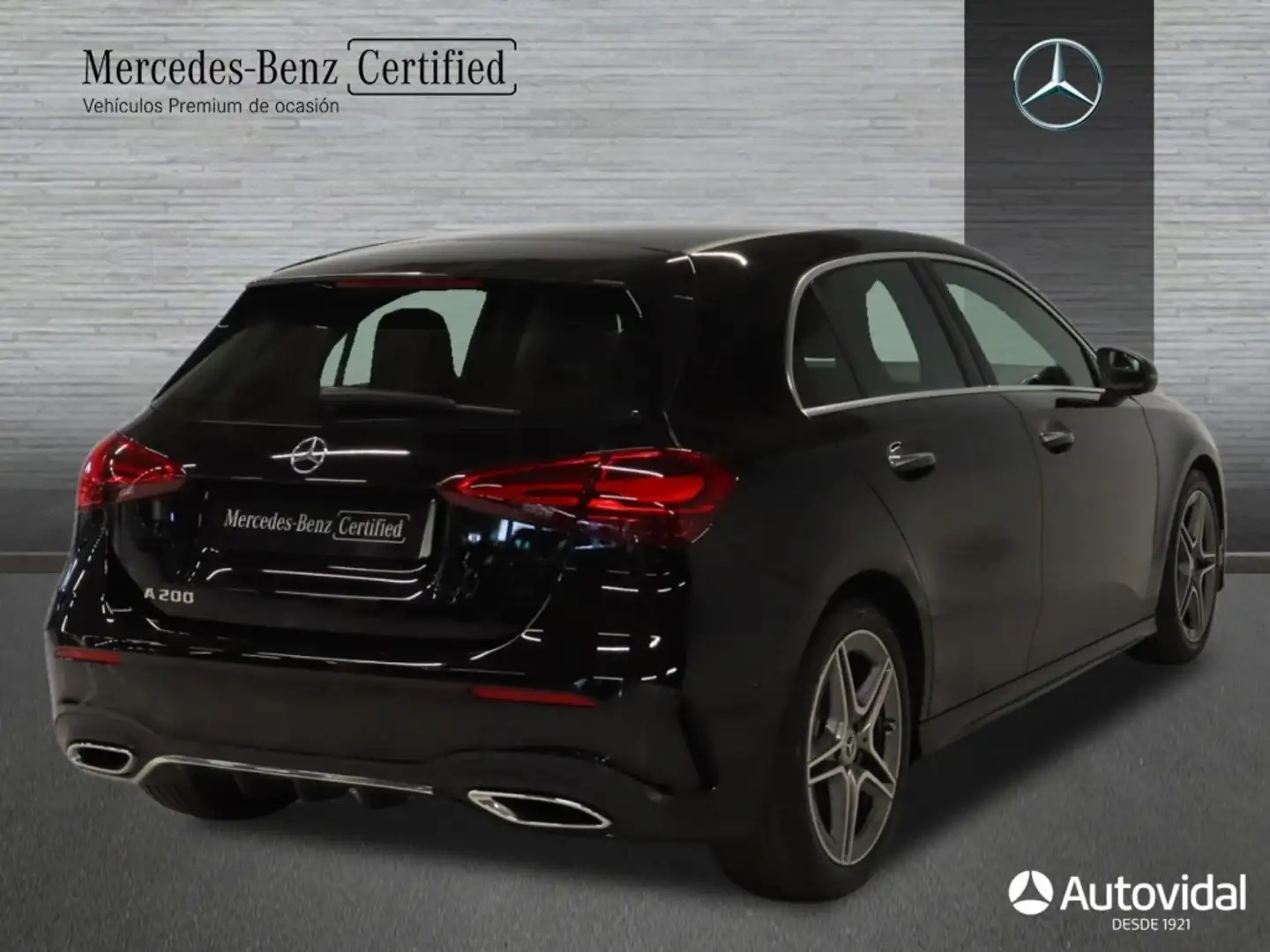 Mercedes-Benz A 200 -CLASS MHEV DCT 163 5P Zwart - 2