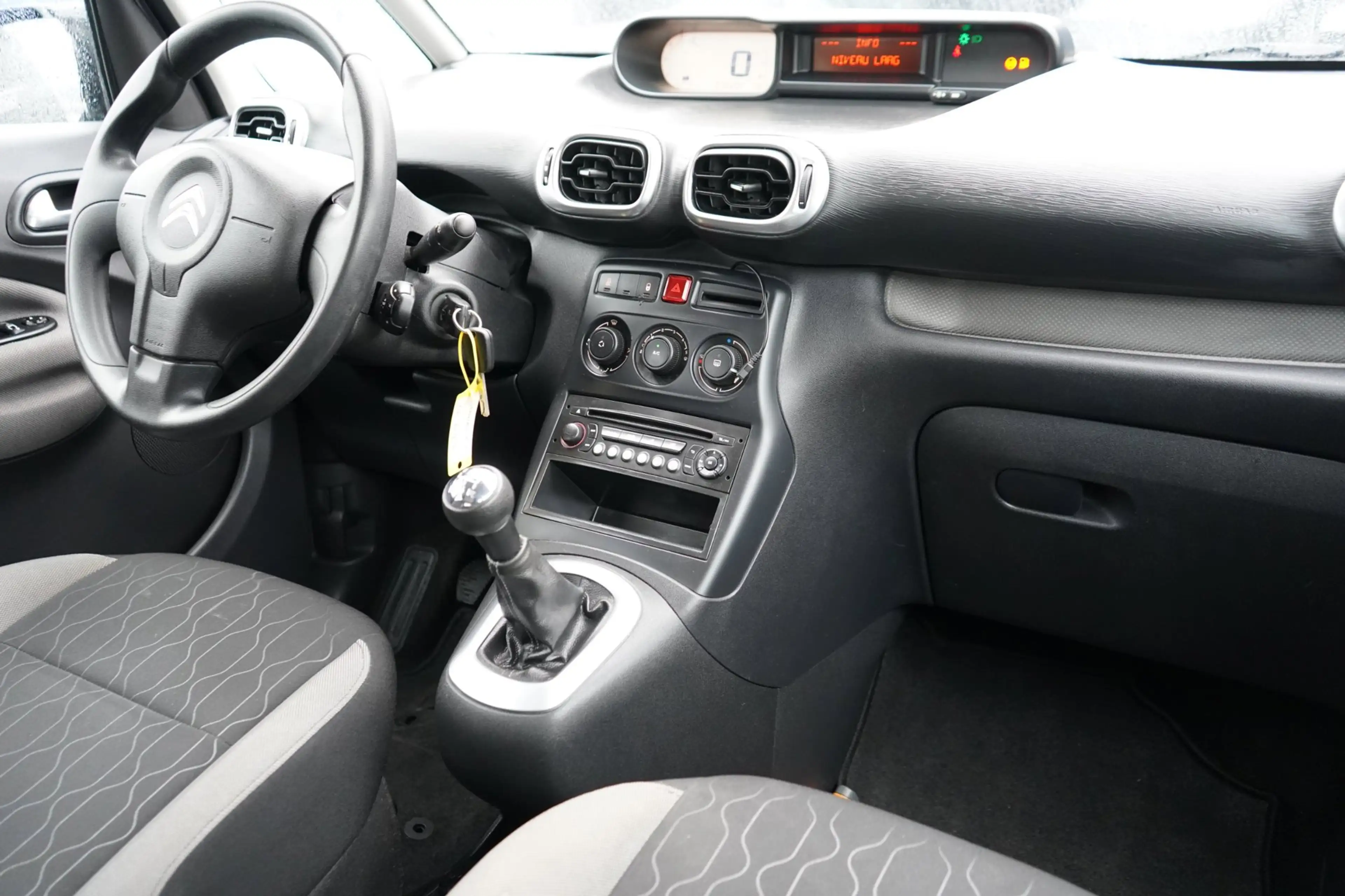 Citroen C3 Picasso 1.2 PureTech Tendance | CRUISE | AIRCO | NAP | APK — photo 17