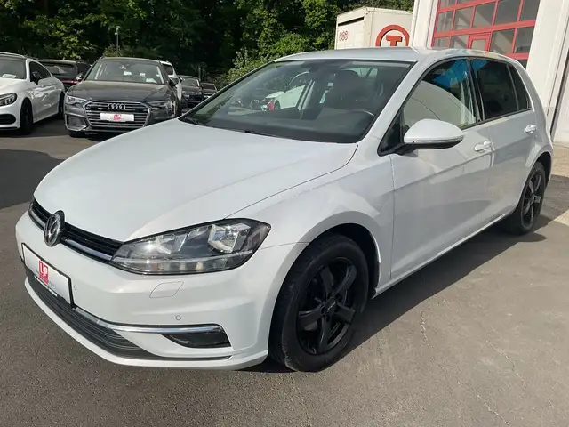 Volkswagen Golf VII 2.0 TDI 150 PS DSG Comfortline BMT Navi