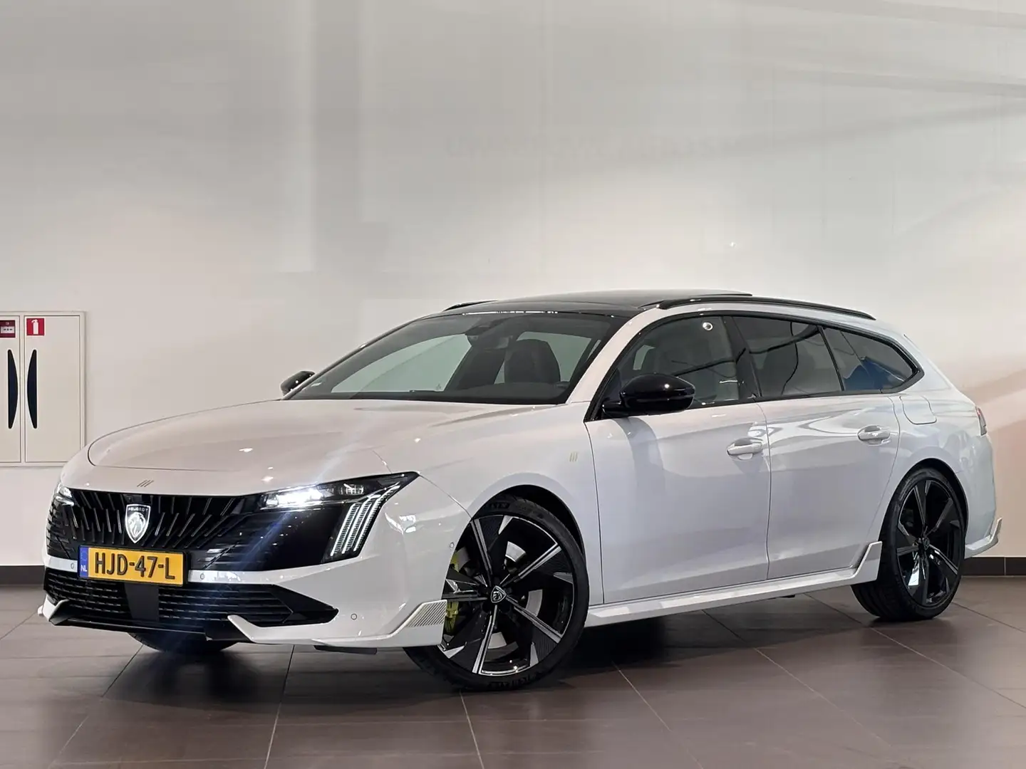 Peugeot 508 SW PSE by Peugeot Sport HYbrid 360pk 4x4 | SCHUIF/ Weiß - 2