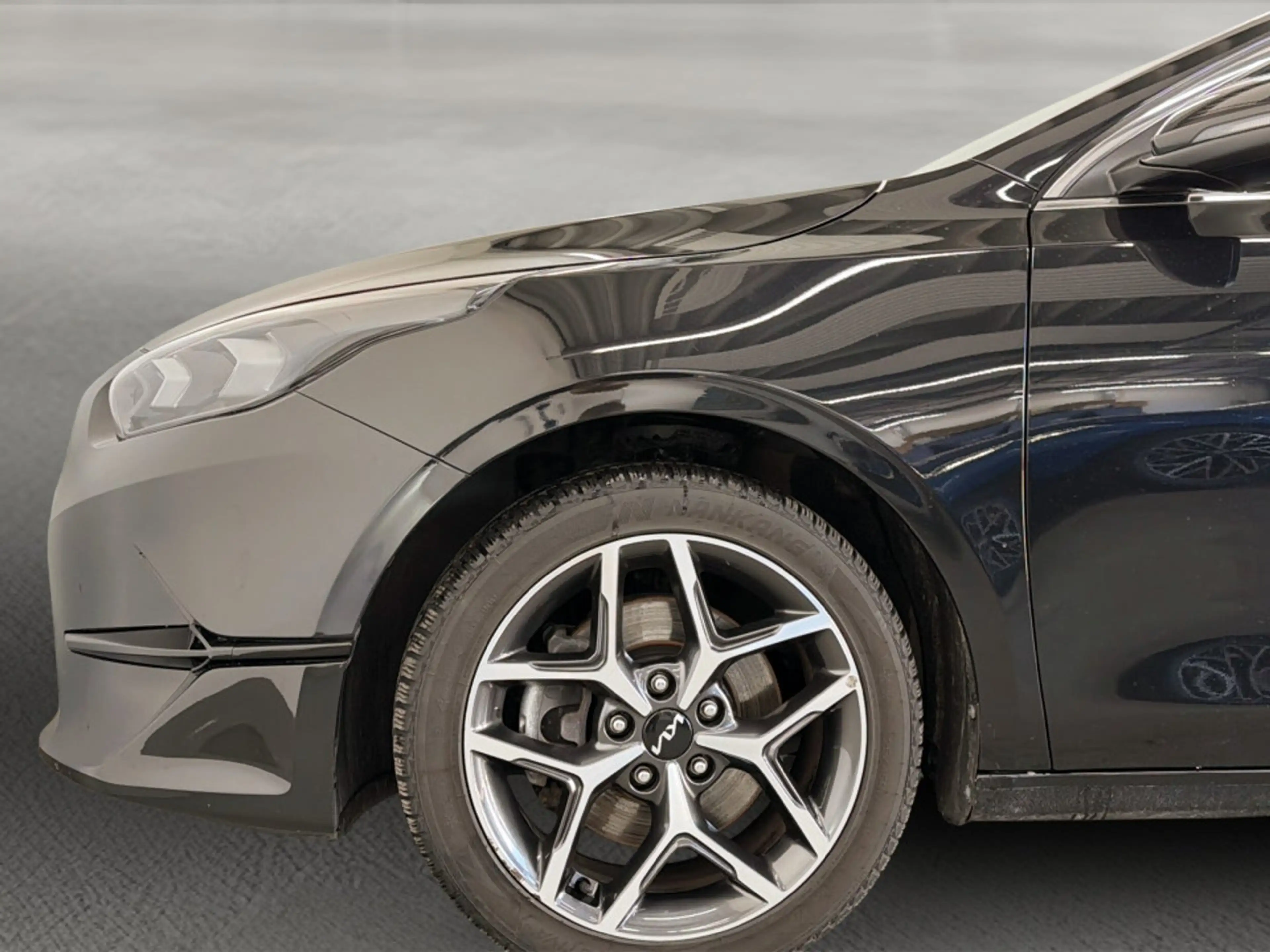 Kia Ceed / cee'd Kia Ceed Sportswagon Gold — photo 8