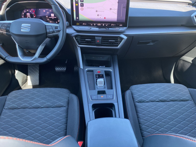 SEAT Leon Sportstourer 1.5 eTSI FR LED ACC PDC KAM Si — photo 15