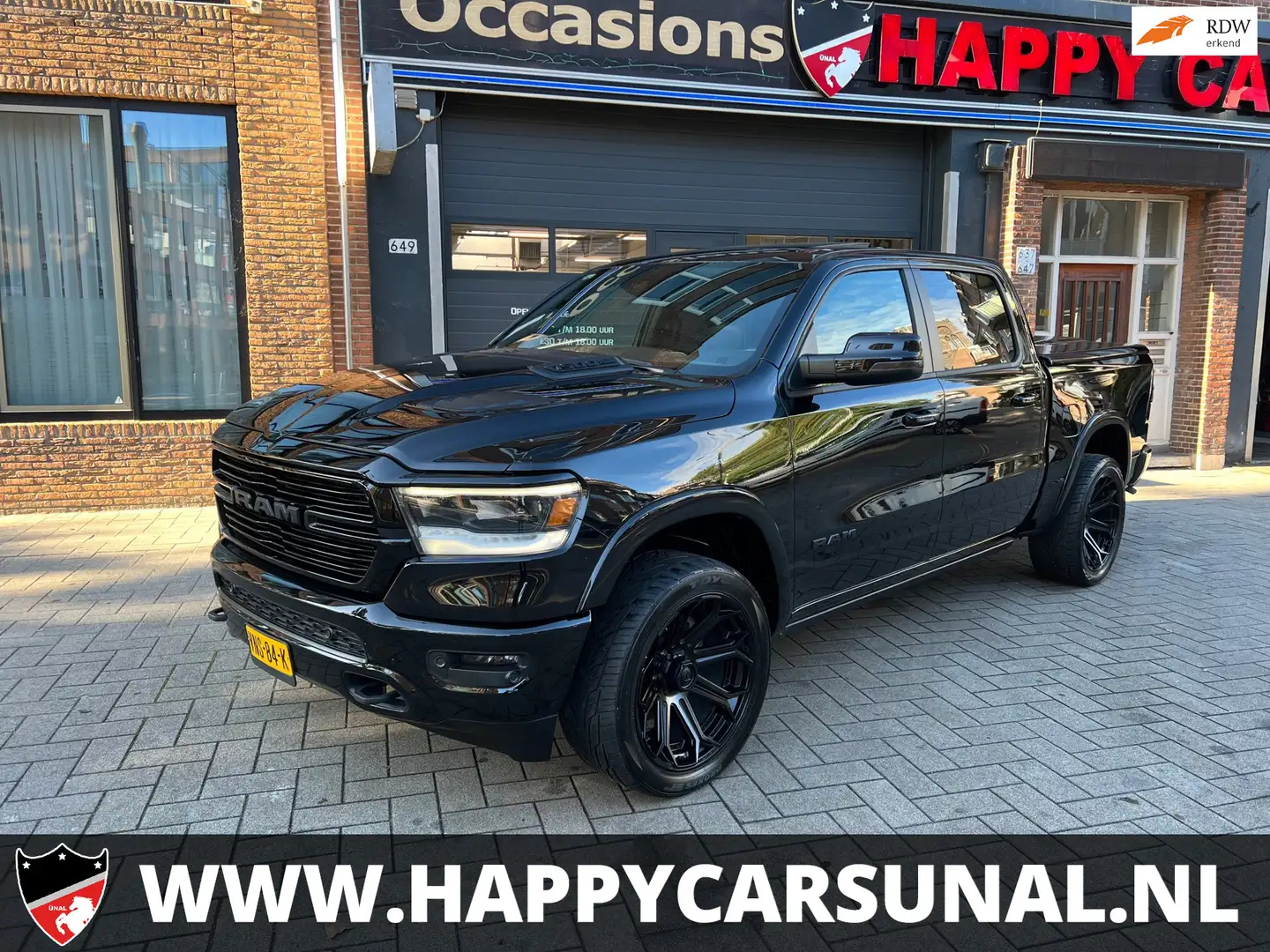 Dodge RAM 1500 5.7 V8 4x4 Crew Cab Laramie, LPG, VELGEN, UIT Zwart - 1
