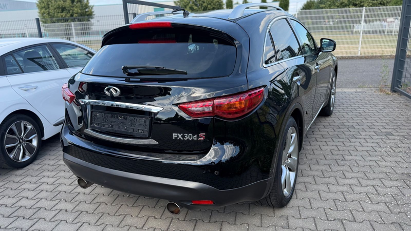 Infiniti FX 30d S Premium Navi+Camera 360/SD/BOSE-Voll! — photo 4
