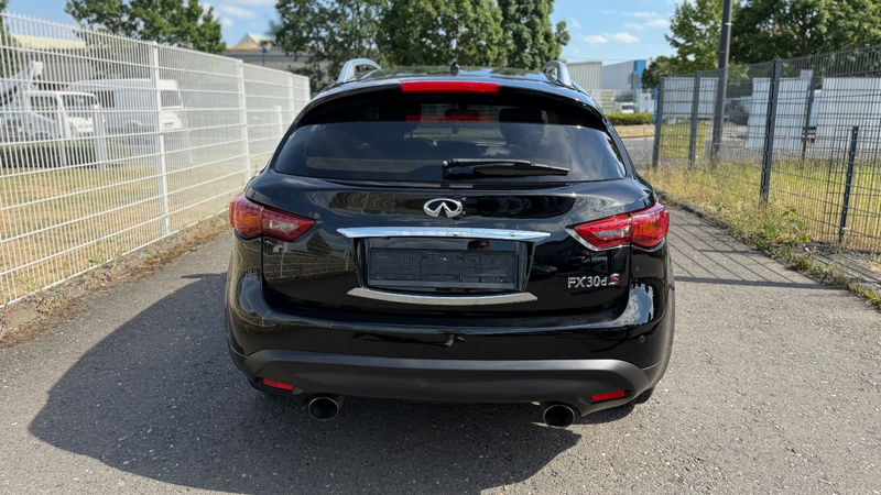 Infiniti FX 30d S Premium Navi+Camera 360/SD/BOSE-Voll! — photo 10