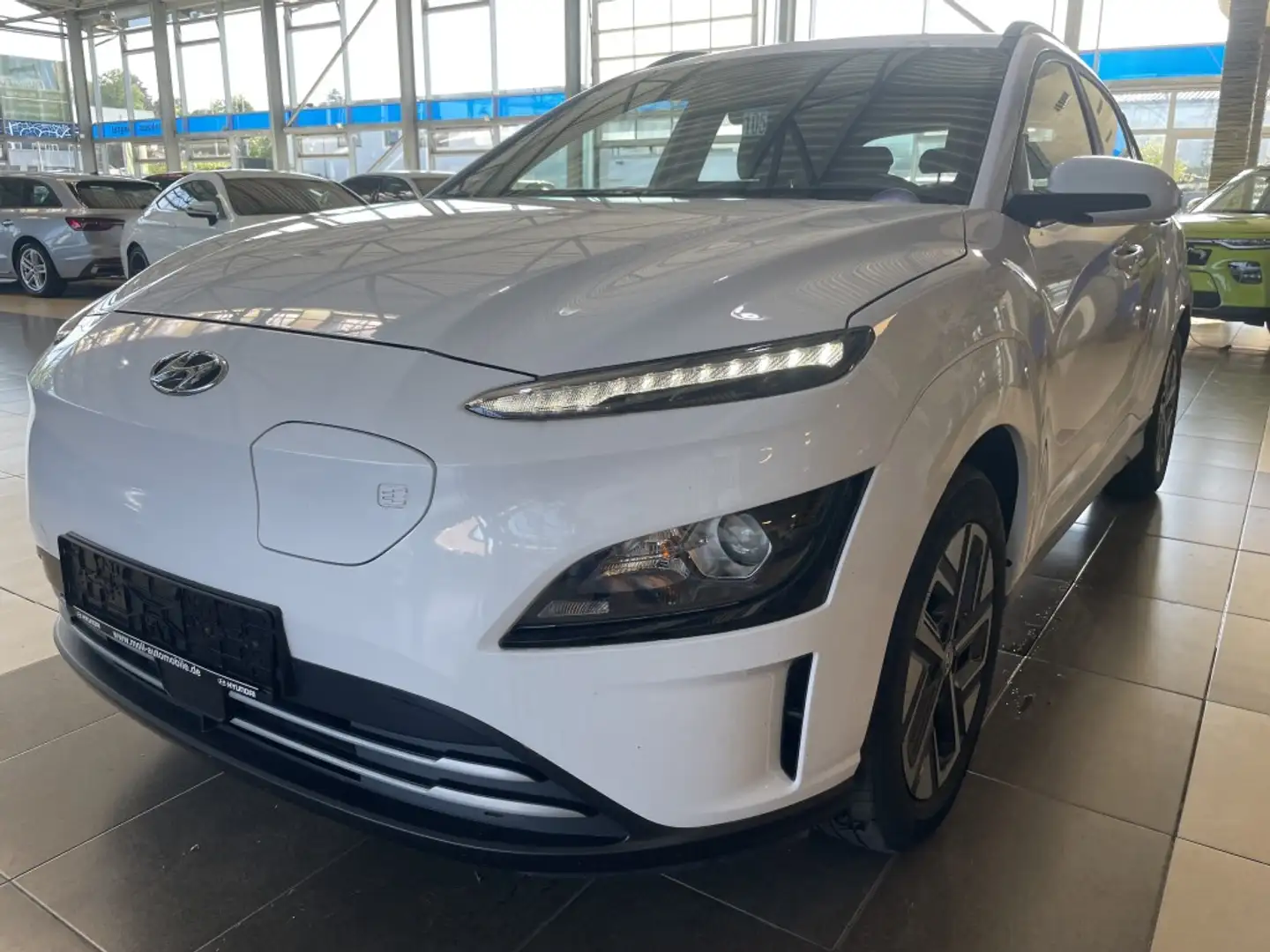 Hyundai KONA Select dig.Cockpit ACC R.Cam SHZ PDC DAB+ Weiß - 1