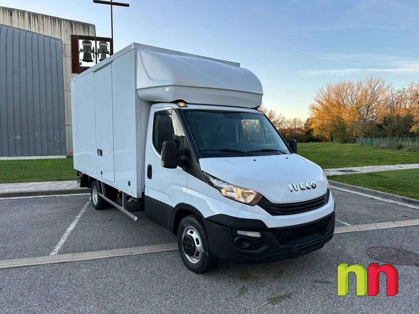 Iveco Daily Chasis Cabina 33S16 3000 156 Bianco - 2
