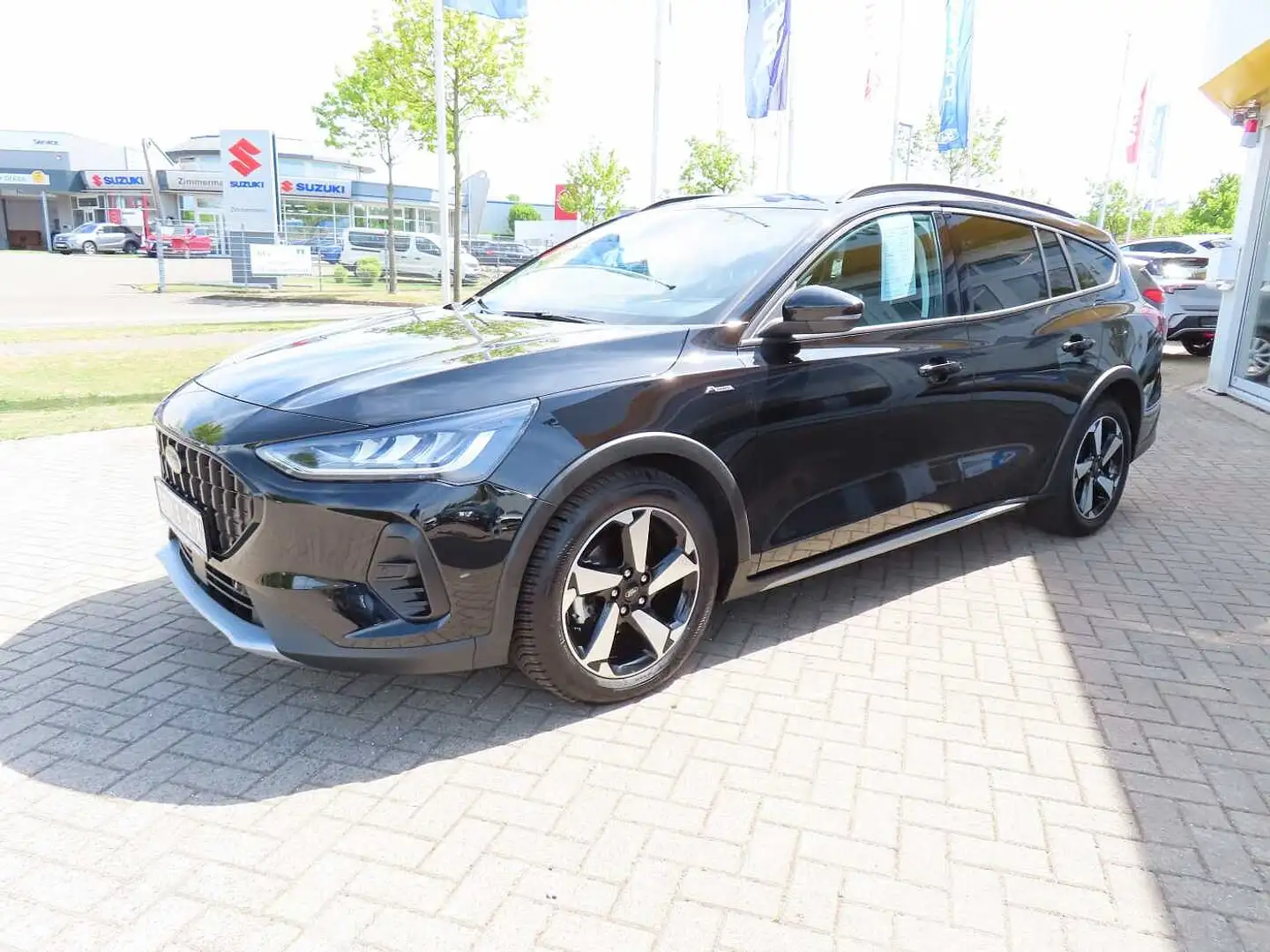 Ford Focus Aut. ACTIVE  NAVI+LED+iACC+SHZ+HuD+RFK+GJR Schwarz - 2