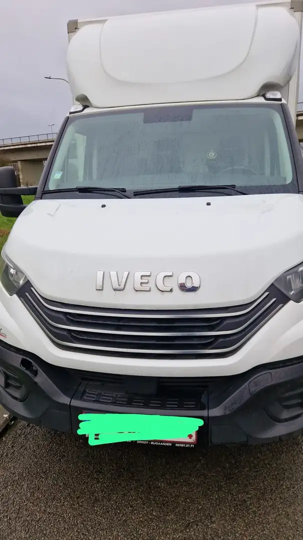 Iveco Daily 35C16 2.3 Turbo VGT Hi-Matic Bianco - 1