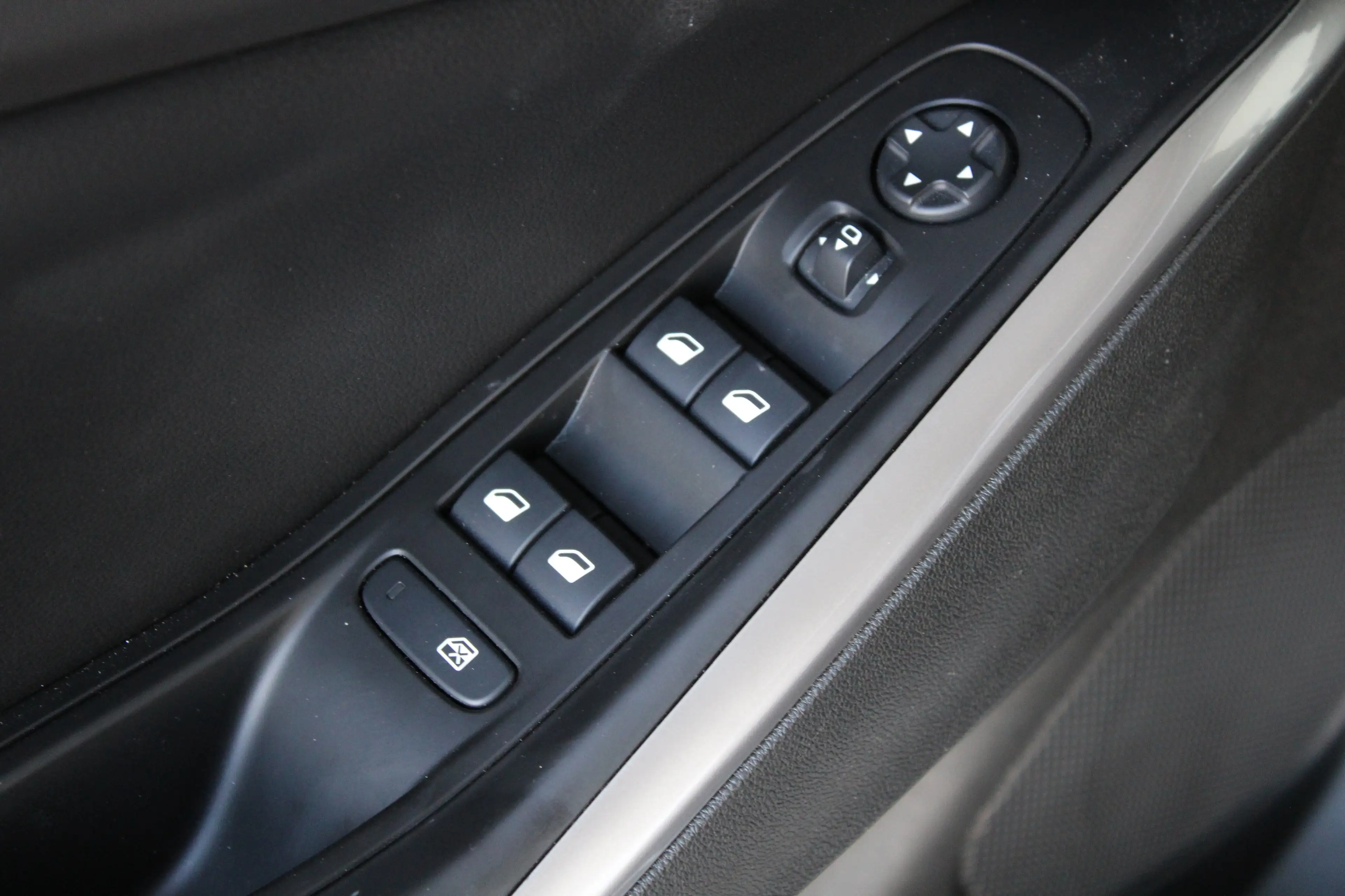 Opel Grandland 1.6 Turbo Plug-In Hybrid Business Elegance | Elekt — photo 18