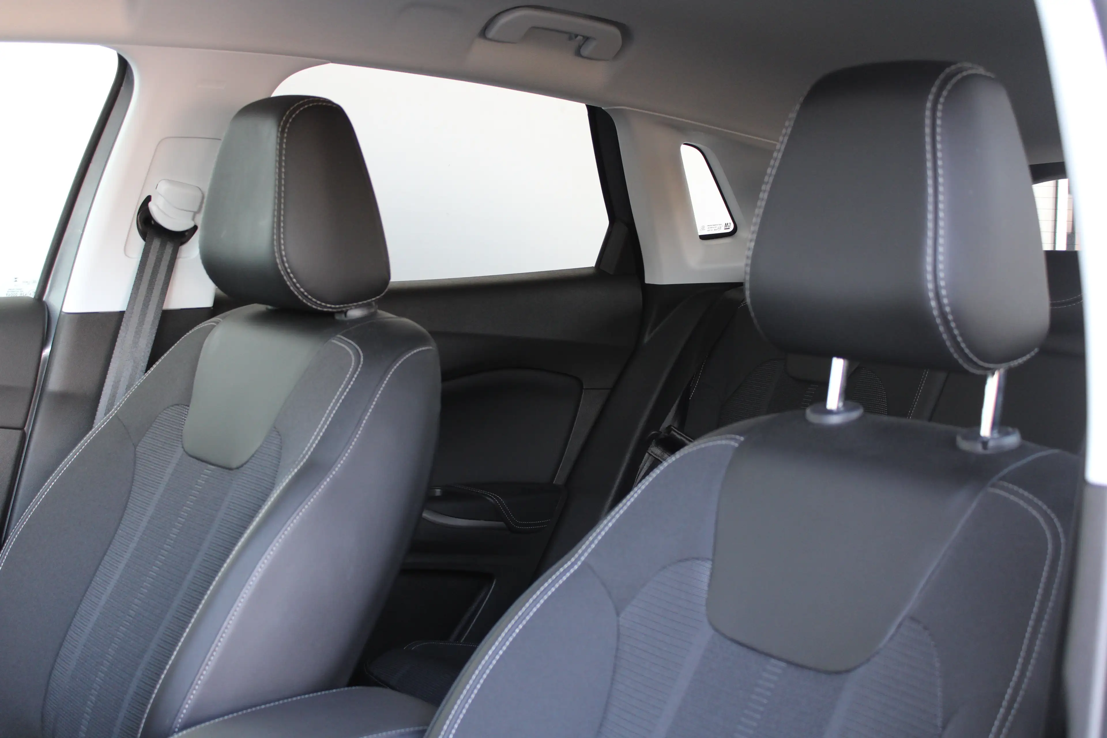 Opel Grandland 1.6 Turbo Plug-In Hybrid Business Elegance | Elekt — photo 11
