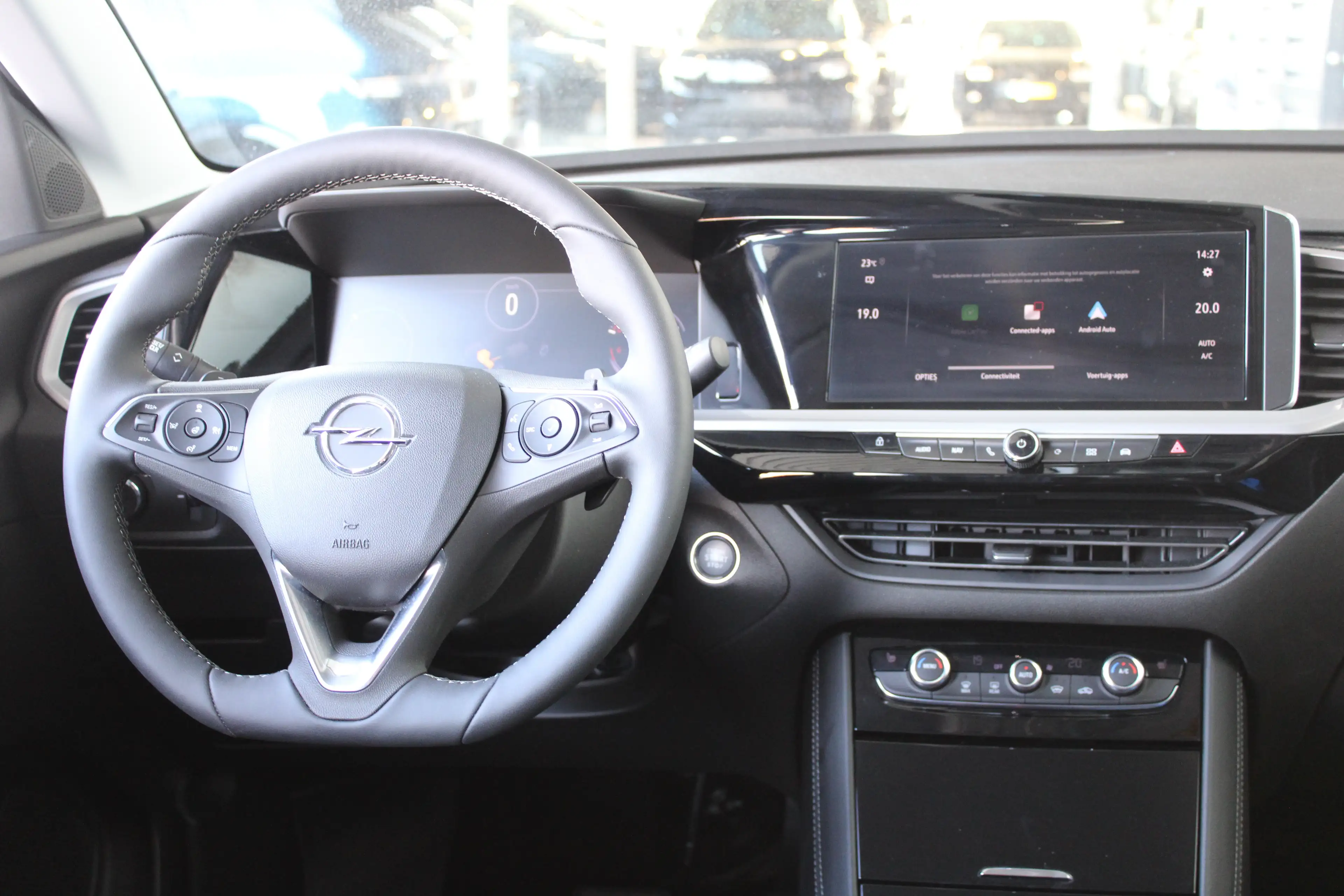 Opel Grandland 1.6 Turbo Plug-In Hybrid Business Elegance | Elekt — photo 16