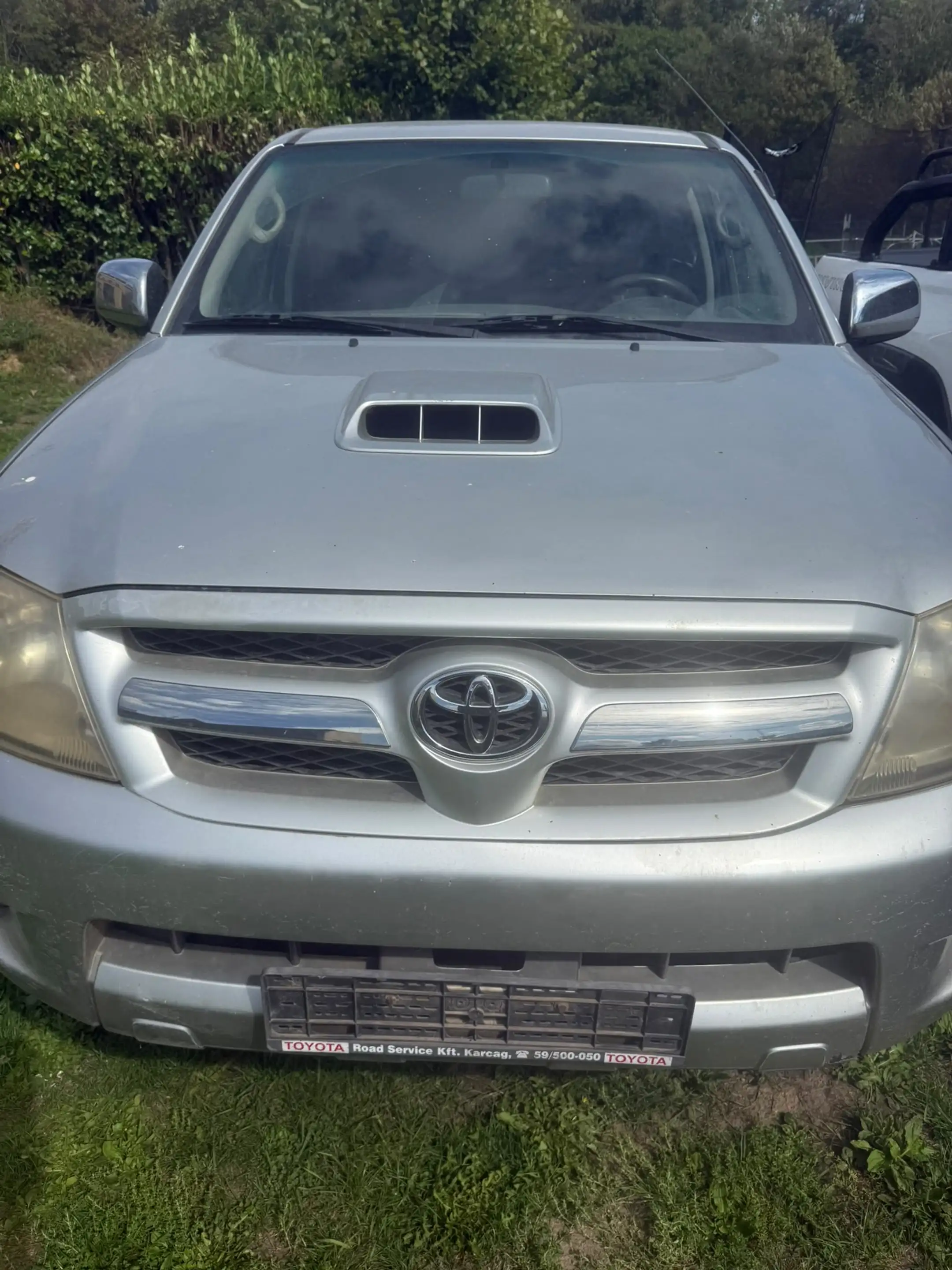 Toyota Hilux 2.5 Turbo D-4D 4WD SR