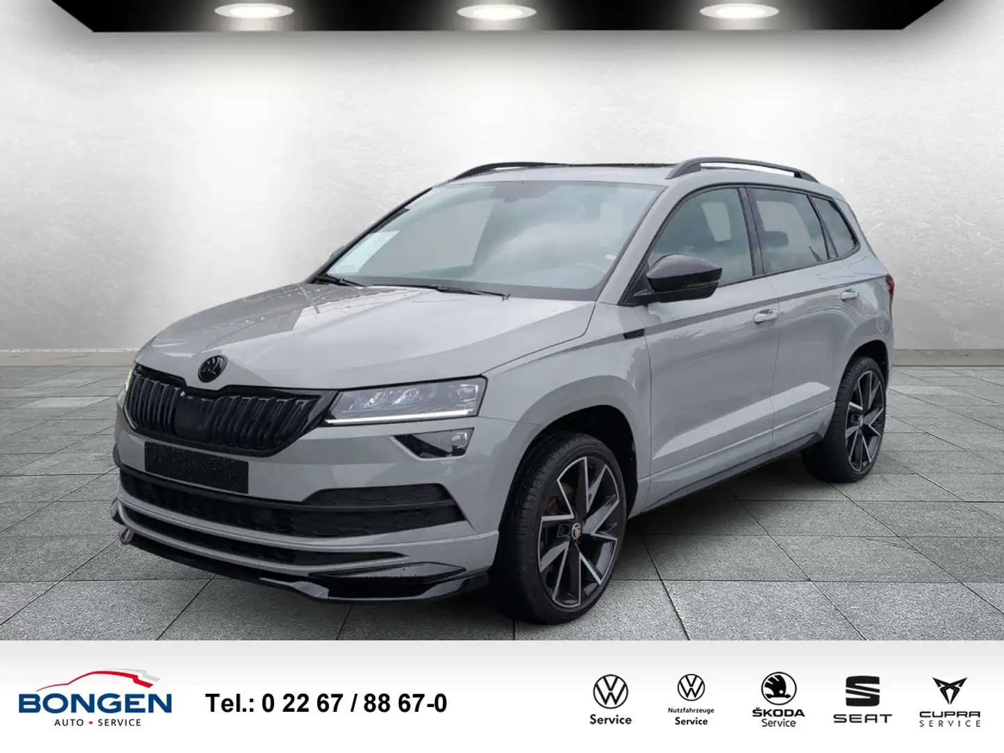 Skoda Karoq 1.5 TSI Sportline Pano AHK Carplay Navi Klima Gris - 1