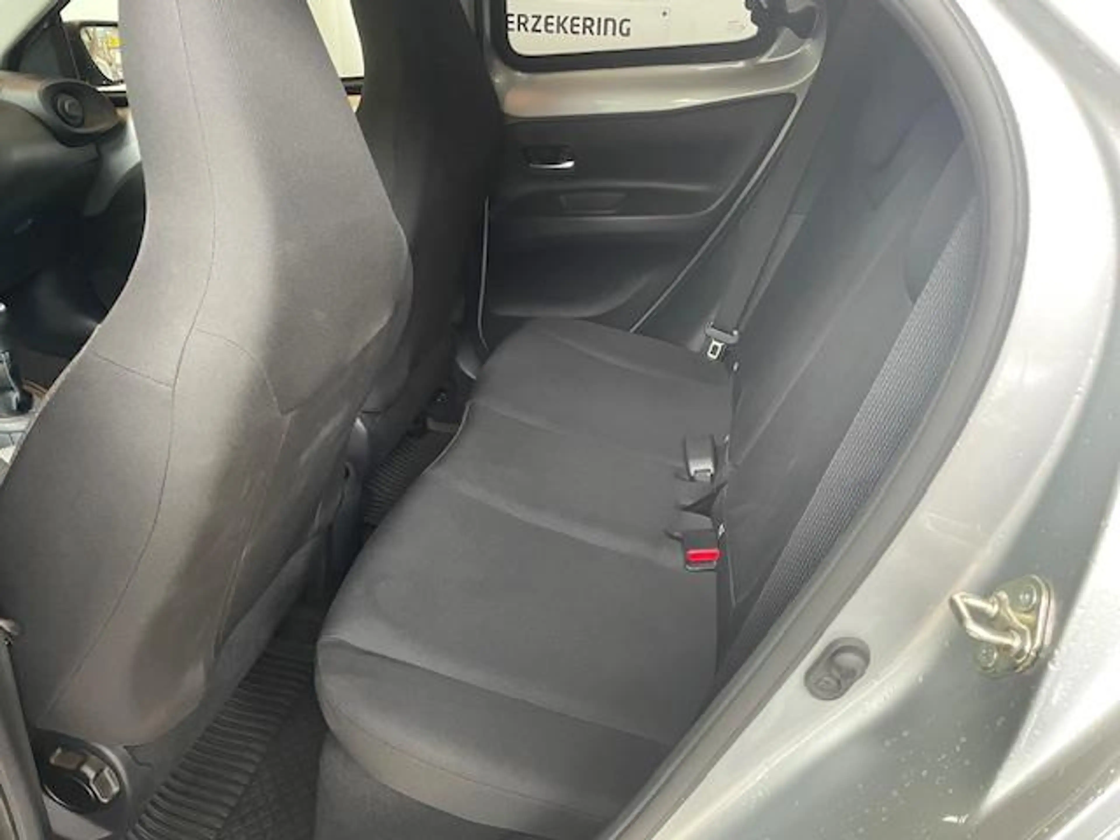 Toyota Aygo X 1.0 VVT-i MT First met lichtmetalen velgen — photo 7