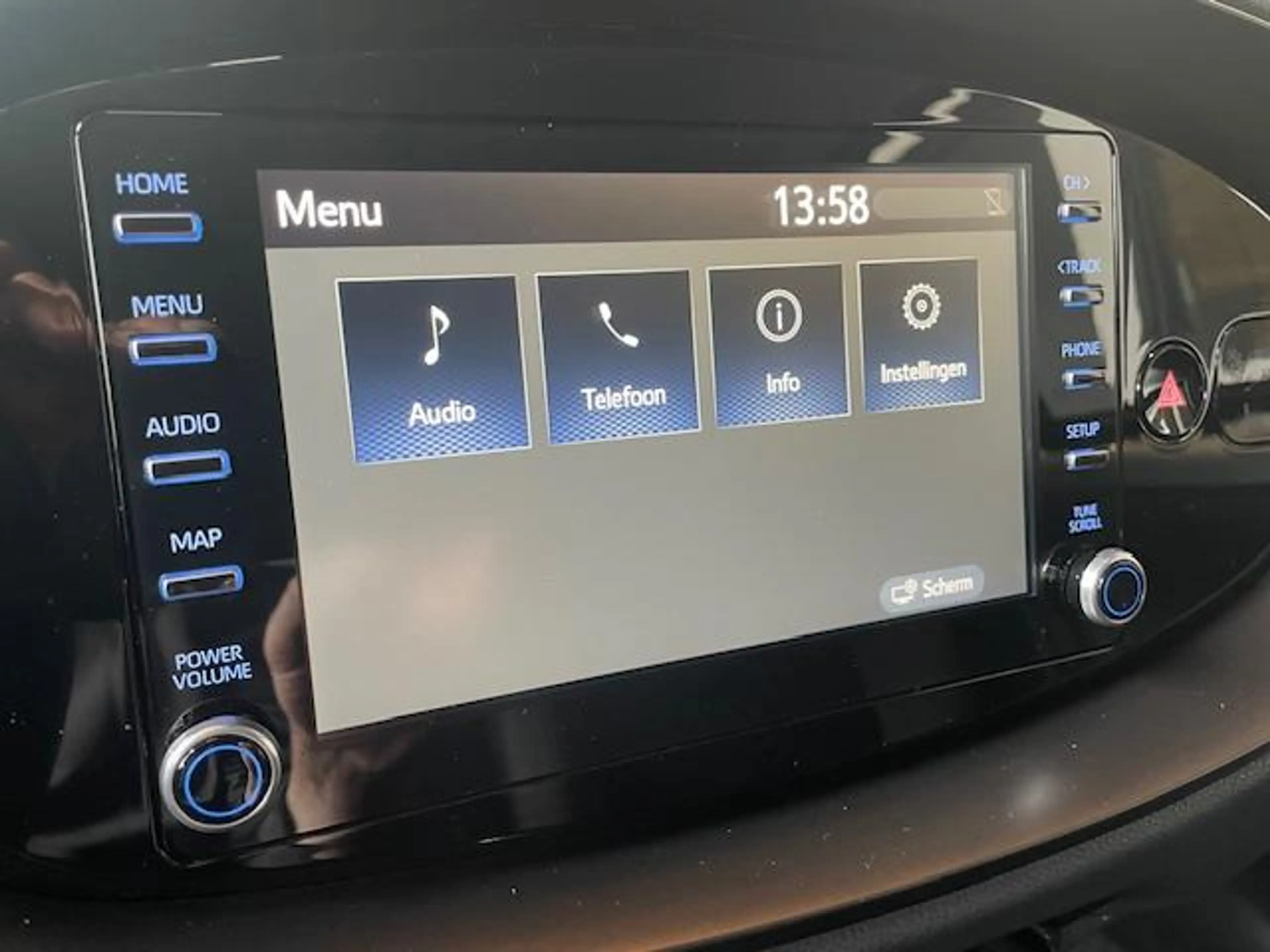 Toyota Aygo X 1.0 VVT-i MT First met lichtmetalen velgen — photo 13