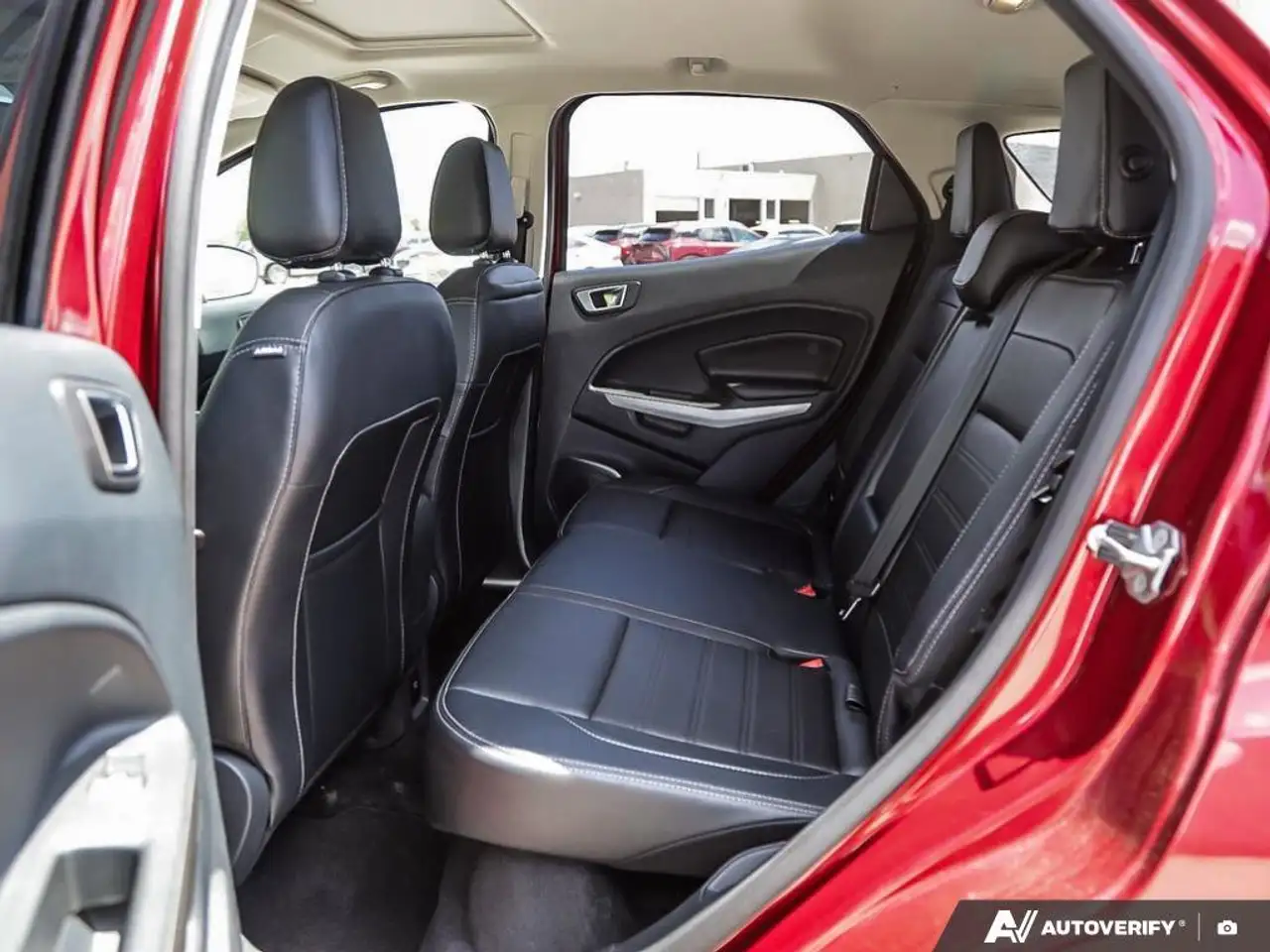 Ford EcoSport снимка Ford EcoSport