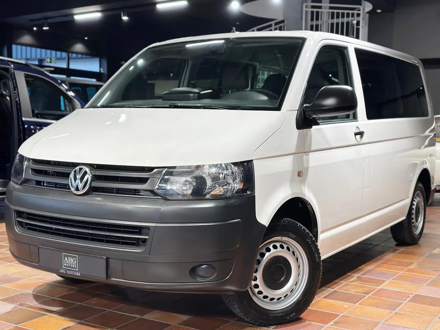 Volkswagen T5 Kombi T5 4MOTION KURZ 9SITZER KLIMA STANDHZ BUNDESWEHR/1 Weiß - 1