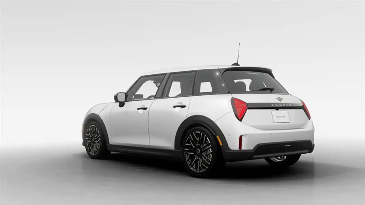 MINI 5 Door снимка MINI 5 Door