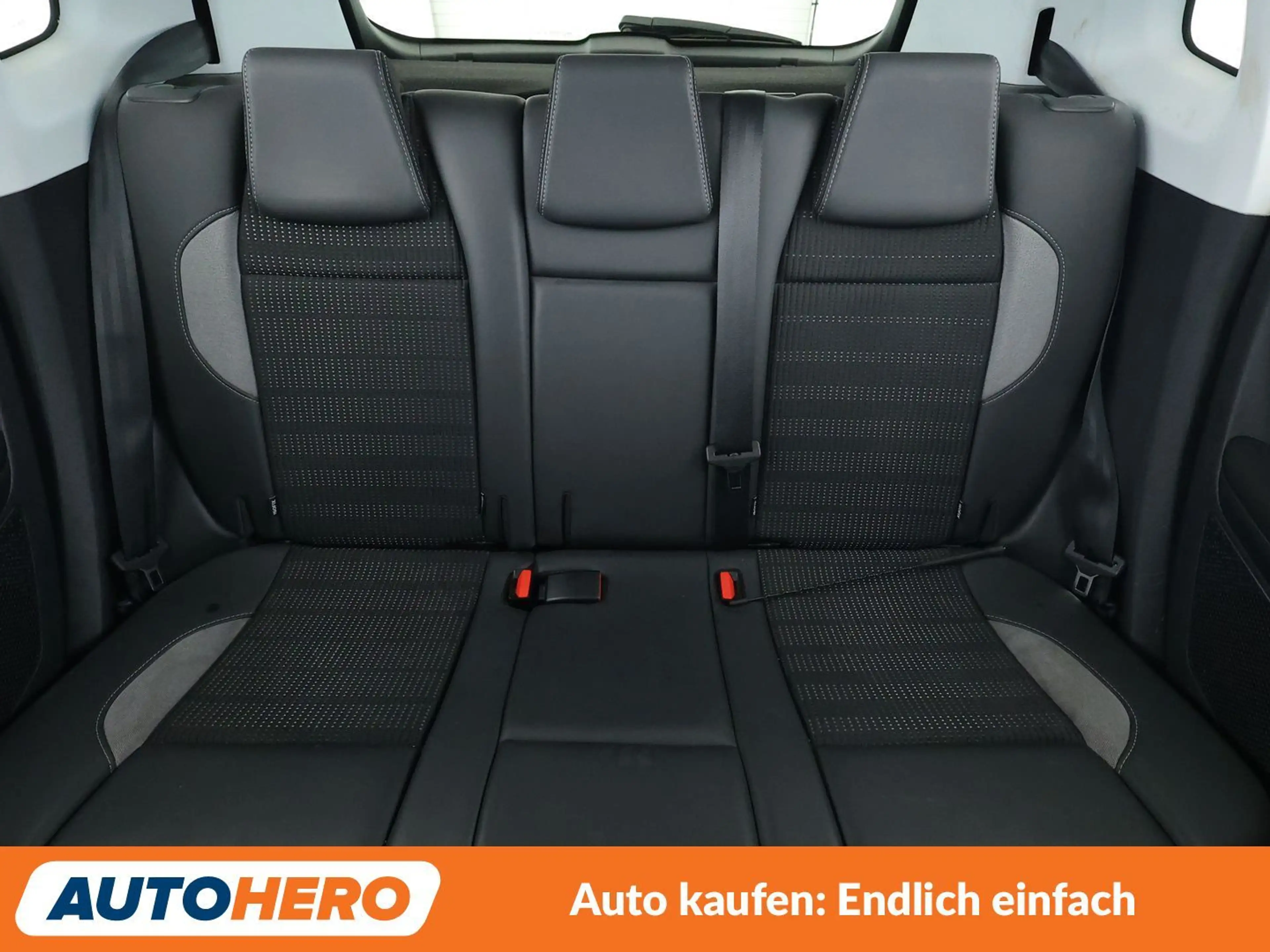 Peugeot 2008 1.2 PureTech Allure*NAVI*CAM*PDC*SHZ*ALU* — photo 15