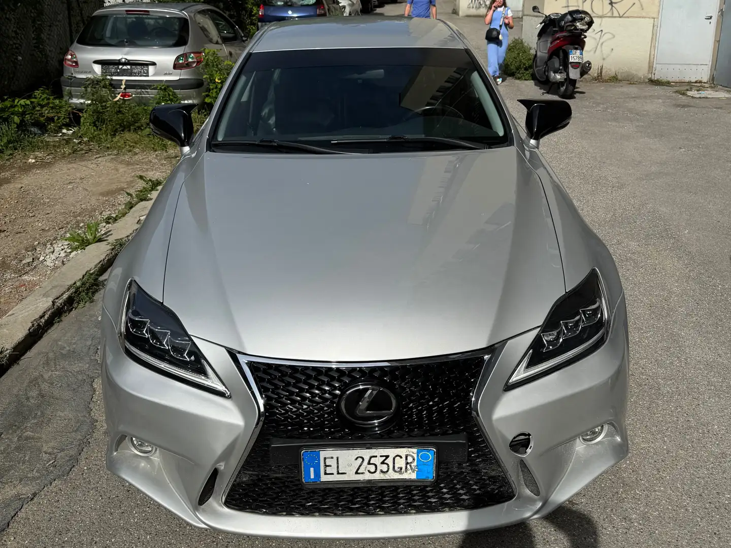 Lexus IS 220d Sport Šedá - 2